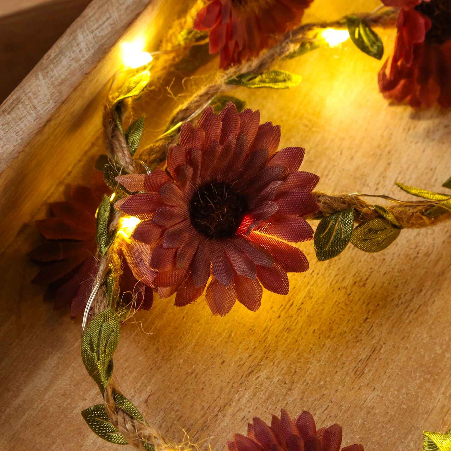 LED Lichterkette Blumen - 20 warmweiße LED - Batterie - Timer - L: 1,45m - für Außen - rot/lila LED Lichterkette Blumen - 20 warmweiße LED - Batterie - Timer - L: 1,45m - für Außen - rot/lila