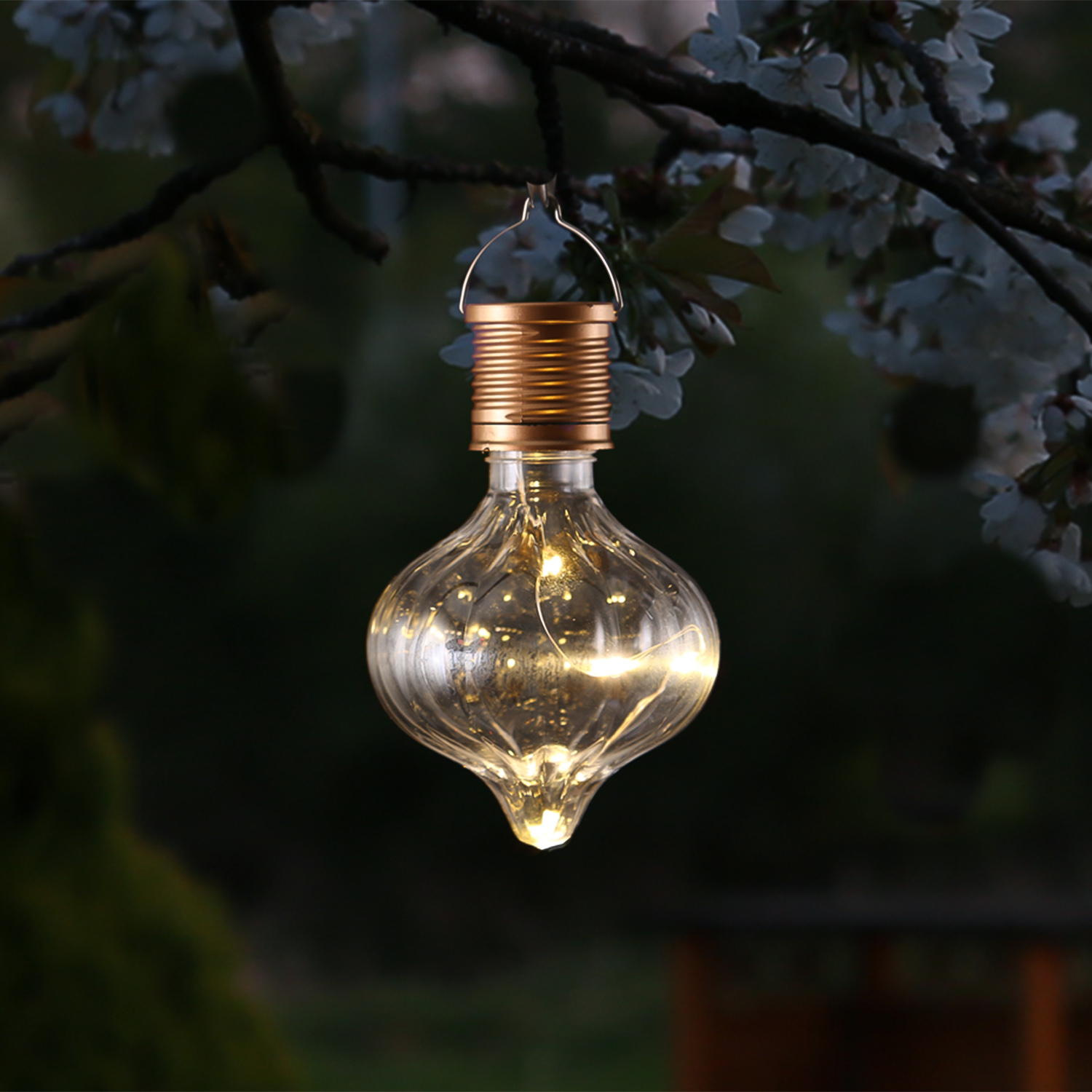 LED Solar Glühbirne GLOW - Kugelleuchte - warmweiße LED Drahtlichterkette - H: 11,7cm D:7,5cm - klar LED Solar Glühbirne GLOW - Kugelleuchte - warmweiße LED Drahtlichterkette - H: 11,7cm D:7,5cm - klar