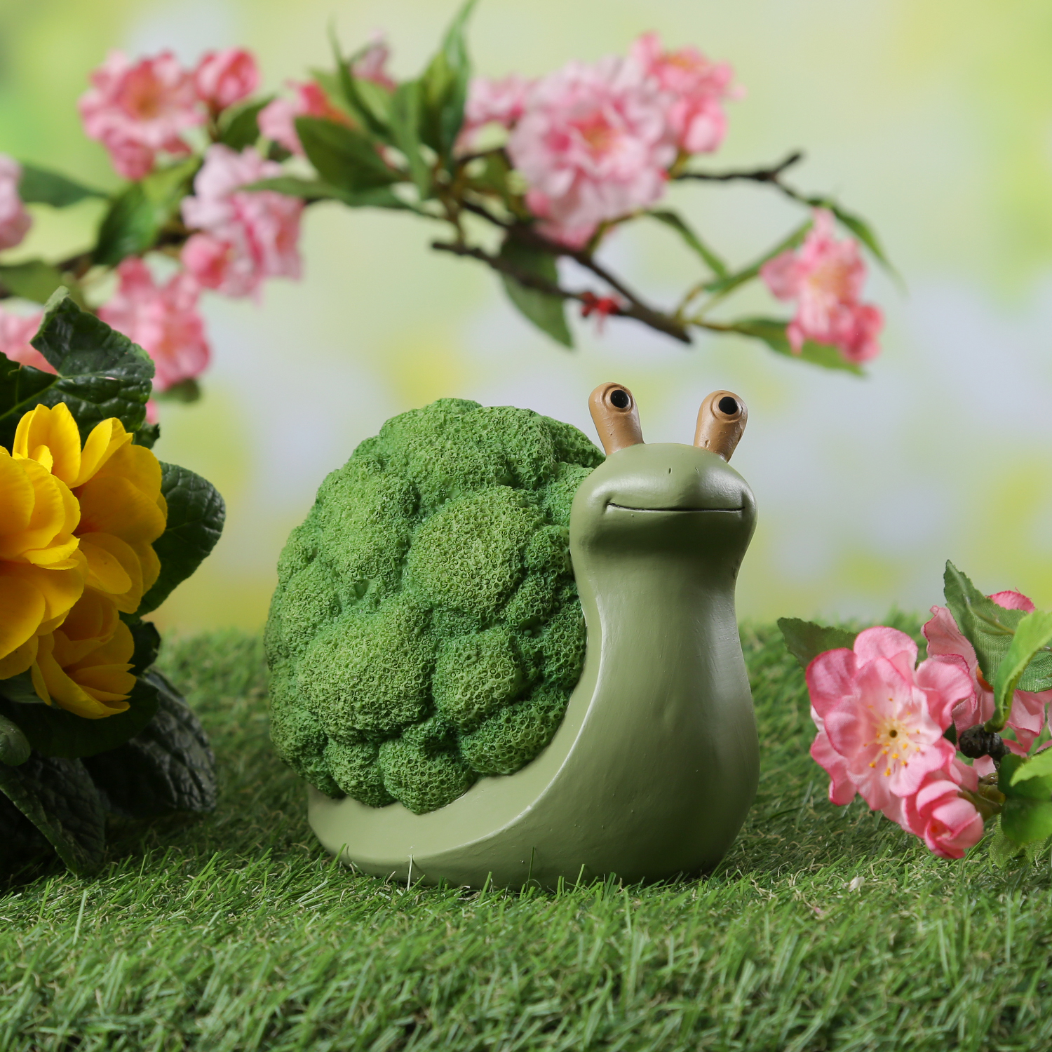 Schnecke BROKKOLI - Gartenfigur - Dekofigur - Polyresin - H: 11cm - für Außen - grün Schnecke BROKKOLI - Gartenfigur - Dekofigur - Polyresin - H: 11cm - für Außen - grün