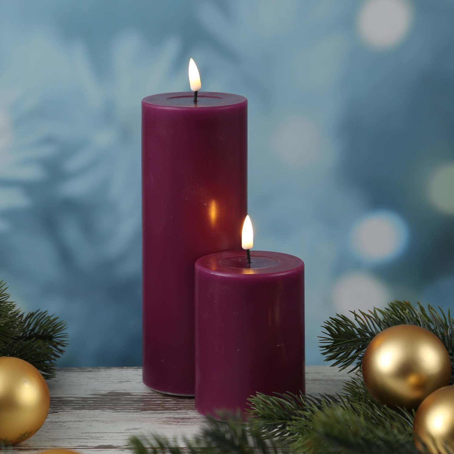 LED Stumpenkerze MIA - Echtwachs - realistische 3D Flamme - H: 10cm - D: 7,5cm - beere LED Stumpenkerze MIA - Echtwachs - realistische 3D Flamme - H: 10cm - D: 7,5cm - beere
