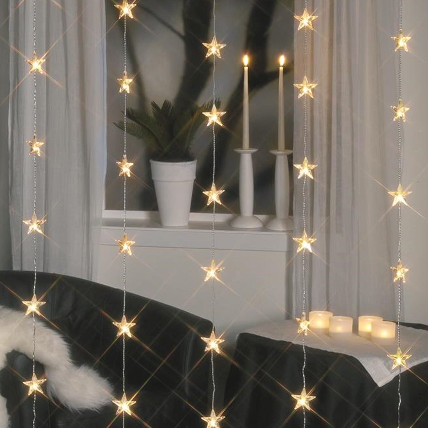 LED Lichtervorhang mit 50 Sternen - 50 warmweiße LED - 90x200cm - inkl. Trafo - für Innen