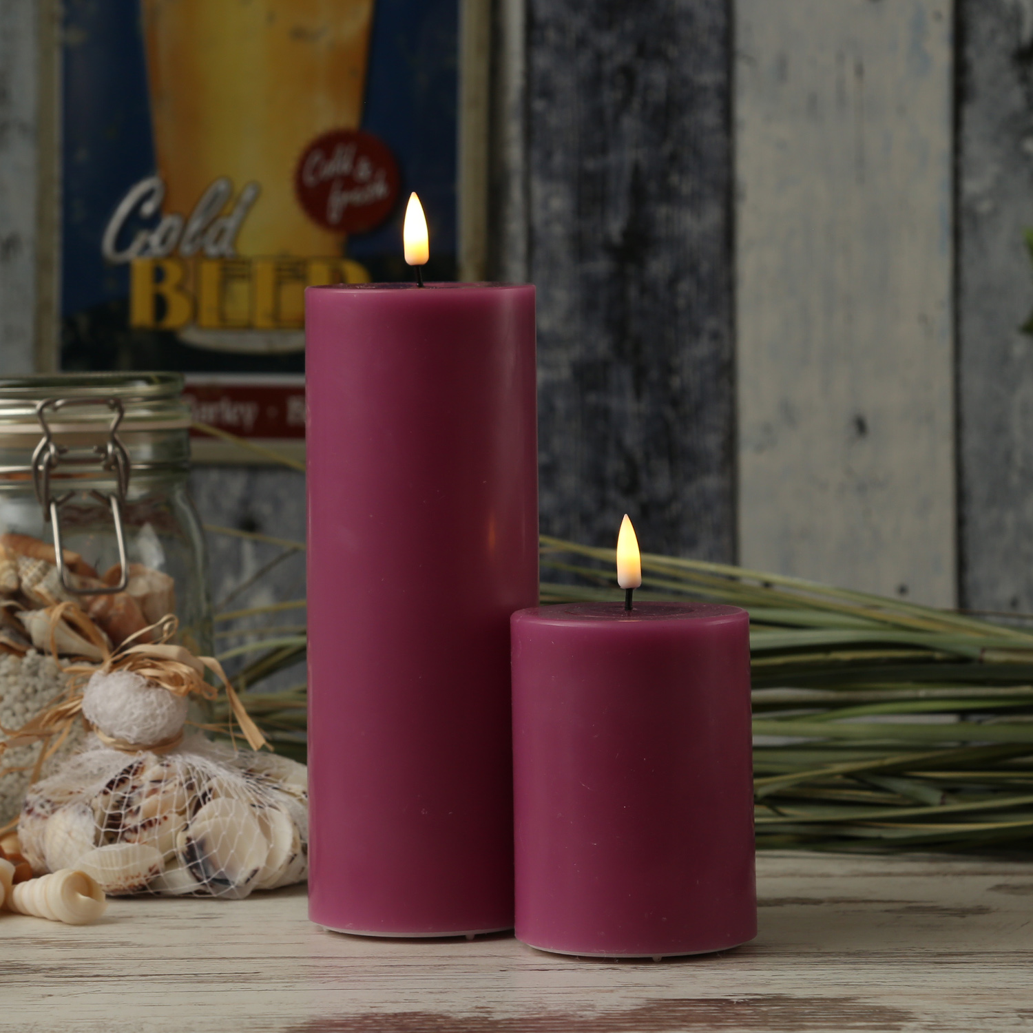 LED Stumpenkerze MIA - Echtwachs - realistische 3D Flamme - H: 20cm - D: 7,5cm - malve LED Stumpenkerze MIA - Echtwachs - realistische 3D Flamme - H: 20cm - D: 7,5cm - malve