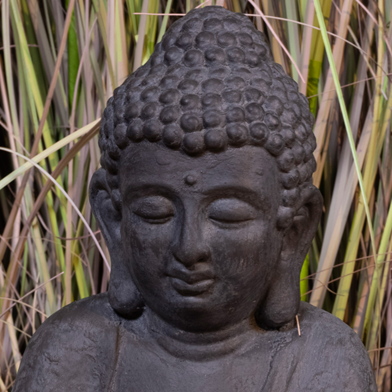 LED Solar Brunnen Buddha - Gartenbrunnen - GRC Beton - 4 warmweiße LED - H: 45cm - Außen - grau