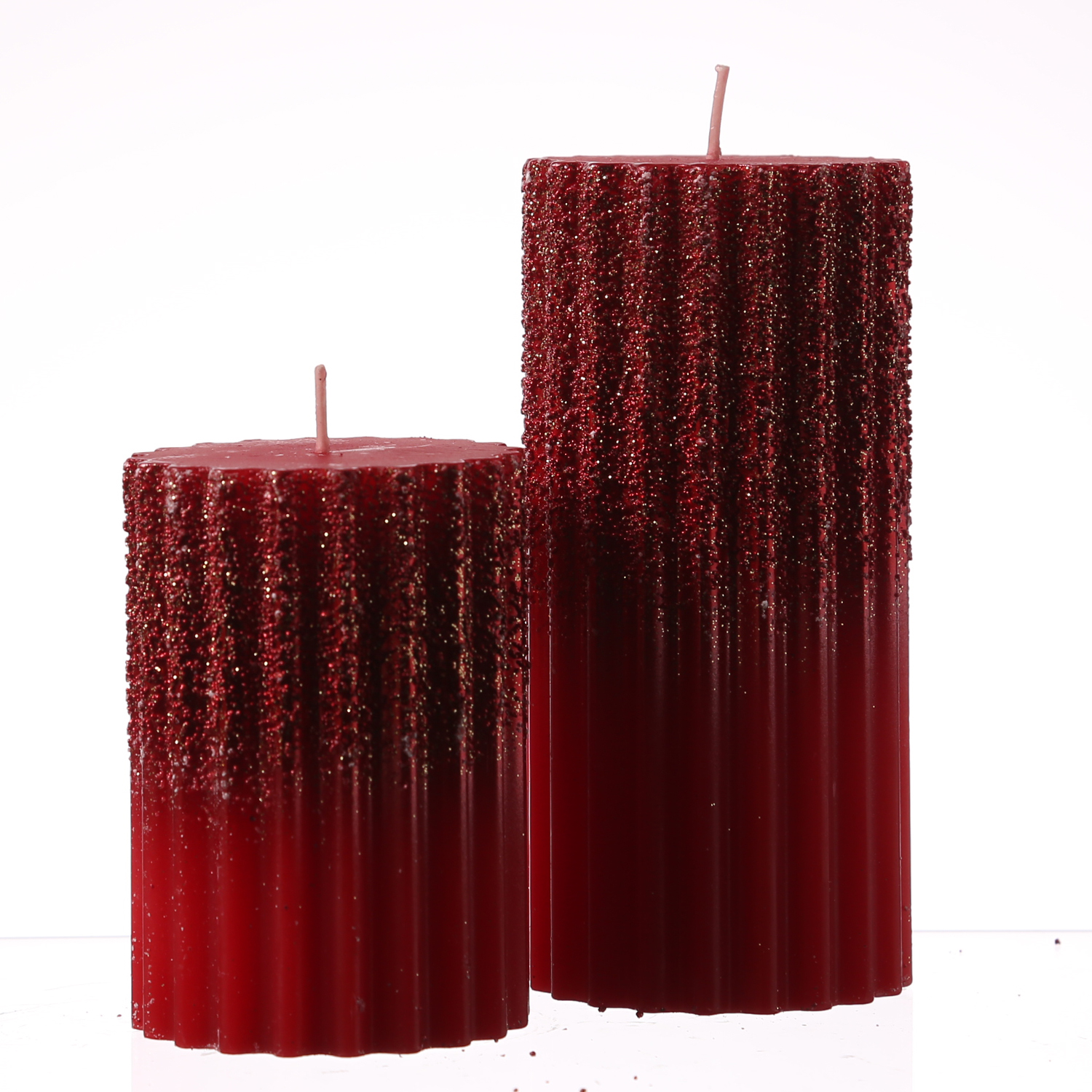 Stumpenkerze - Goldglitzer - geriffelt - H: 10cm, 15cm - rot - 2er Set Stumpenkerze - Goldglitzer - geriffelt - H: 10cm, 15cm - rot - 2er Set