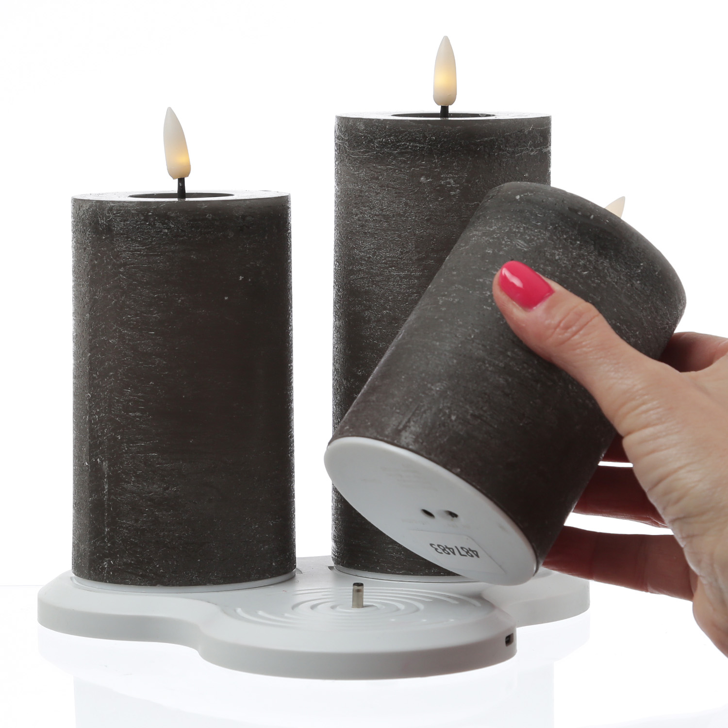 LED Kerzenset LISA - Rustik-Optik - Echtwachs - 3 Größen - mit Ladestation - Timer - grau - 3er Set LED Kerzenset LISA - Rustik-Optik - Echtwachs - 3 Größen - mit Ladestation - Timer - grau - 3er Set
