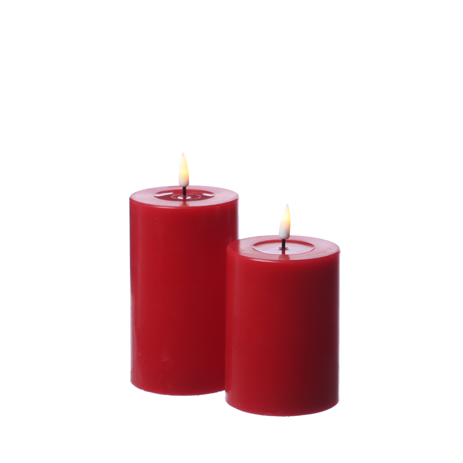 LED Stumpenkerze MIA - Echtwachs - realistische 3D Flamme - H: 12,5cm - D: 7,5cm - rot LED Stumpenkerze MIA - Echtwachs - realistische 3D Flamme - H: 12,5cm - D: 7,5cm - rot