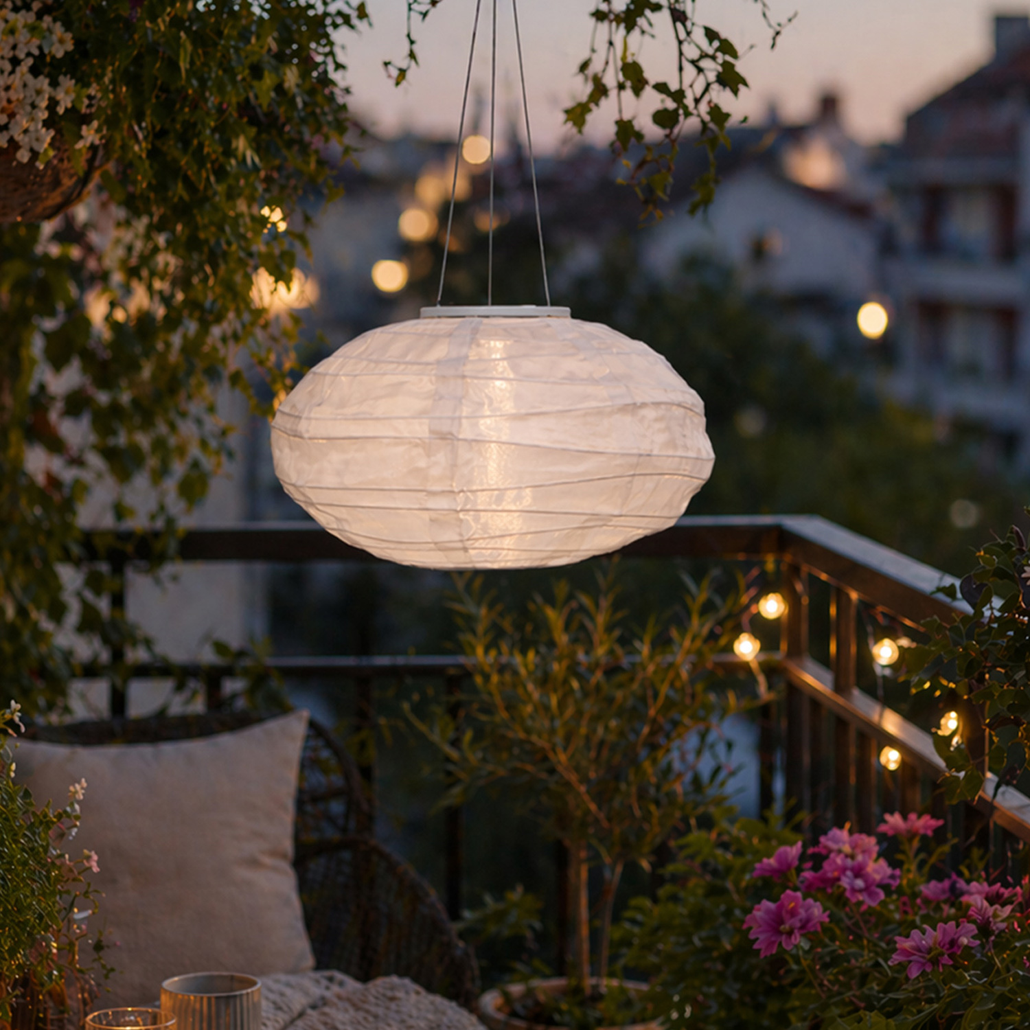 LED Solar Lampions oval - warmweiße LED - H: 19cm - D: 35cm - Lichtsensor - weiß - 2er Set