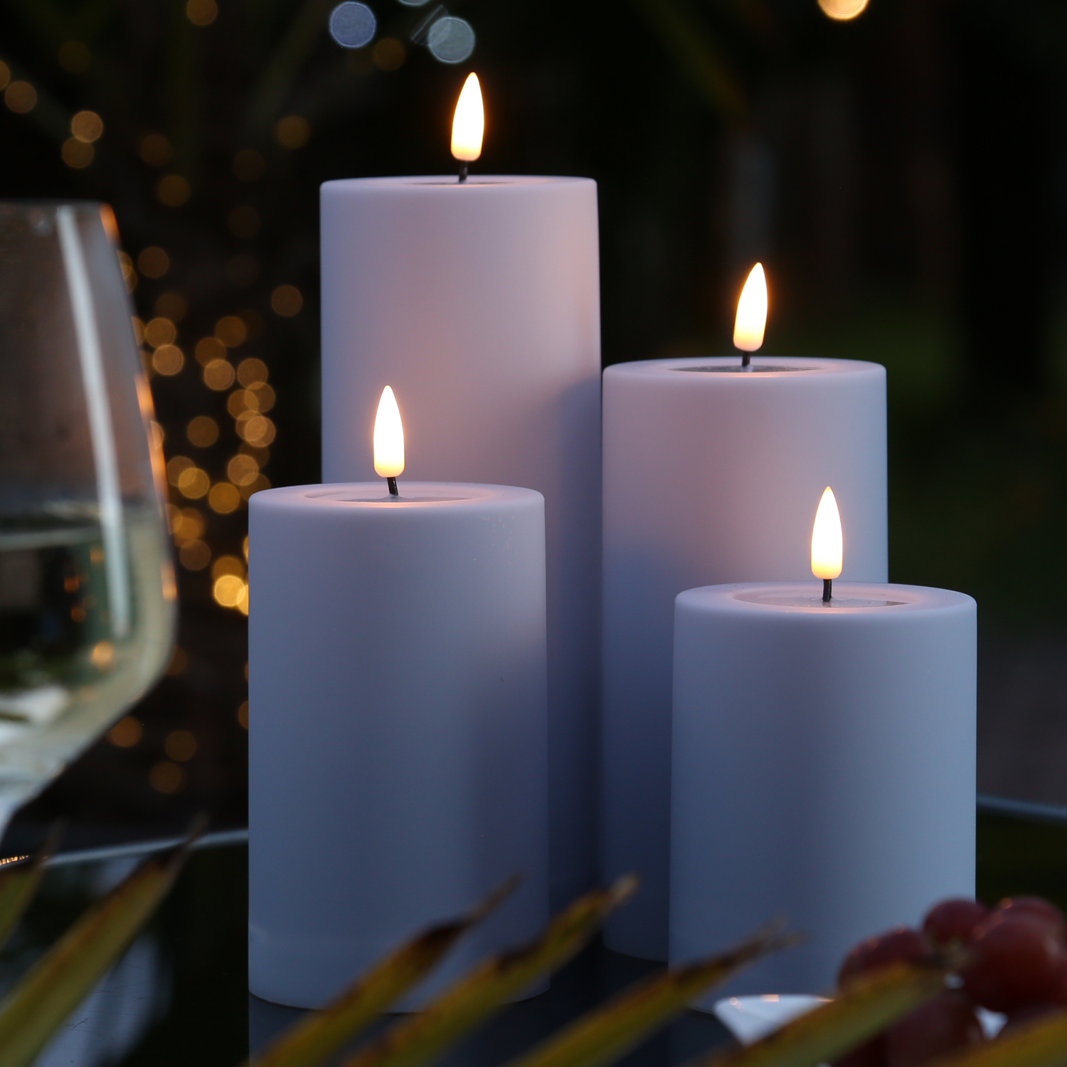 LED Stumpenkerze MIA - Kunststoff - realistische 3D Flamme - H: 20cm - outdoor - pastellblau LED Stumpenkerze MIA - Kunststoff - realistische 3D Flamme - H: 20cm - outdoor - pastellblau