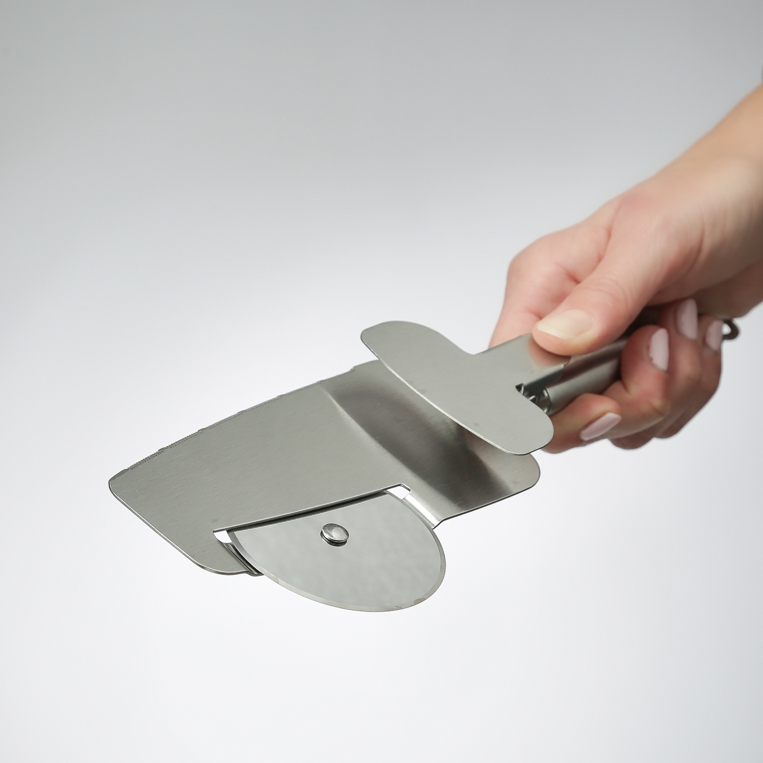 Pizza Multitool - 4 in 1 - Roller, Schaufel, Säge, Klammer - Edelstahl