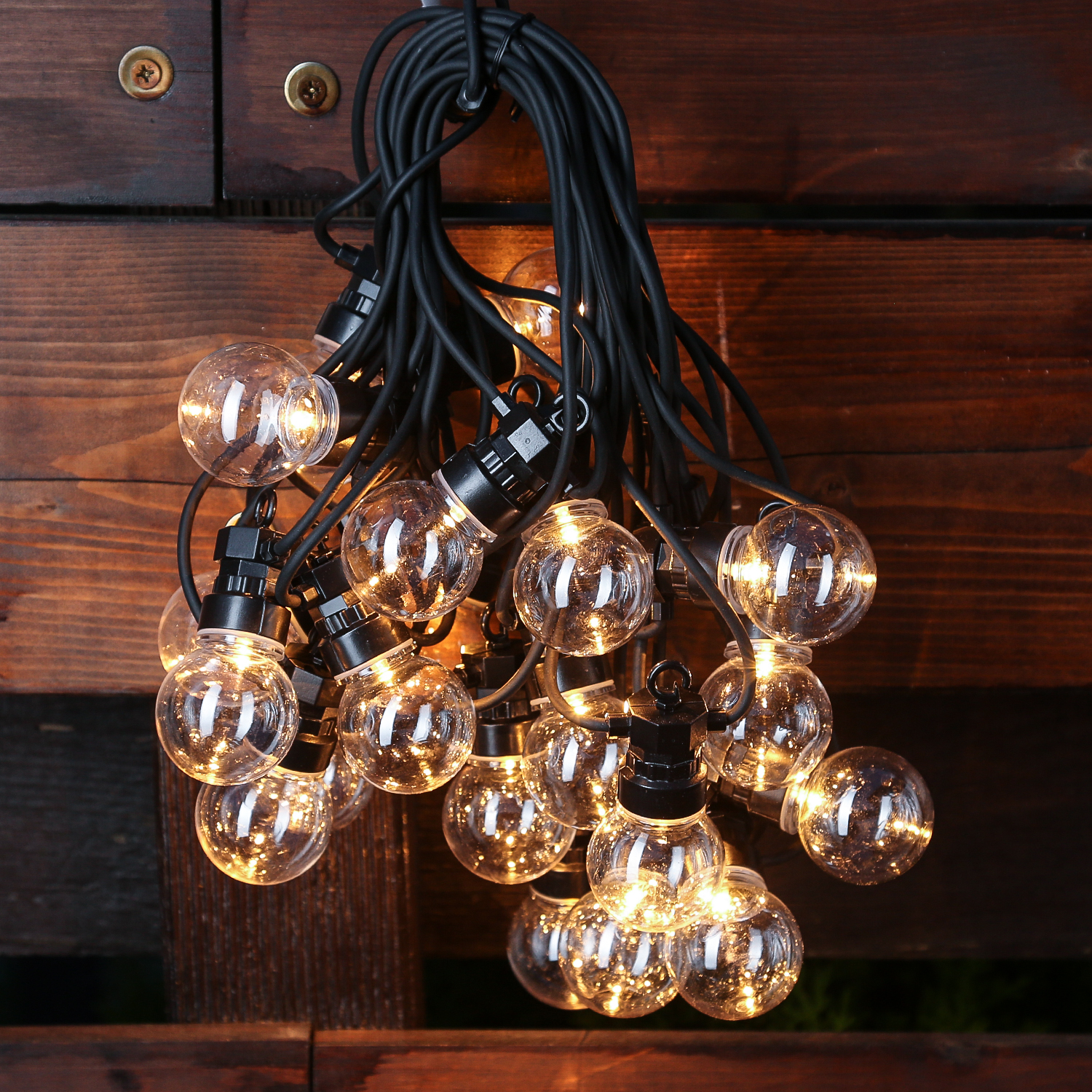 LED Party Lichterkette Circus - 20 LED - L: 8,8m - koppelbar bis 100 LED - 8 Funktionen - für Außen LED Party Lichterkette Circus - 20 LED - L: 8,8m - koppelbar bis 100 LED - 8 Funktionen - für Außen