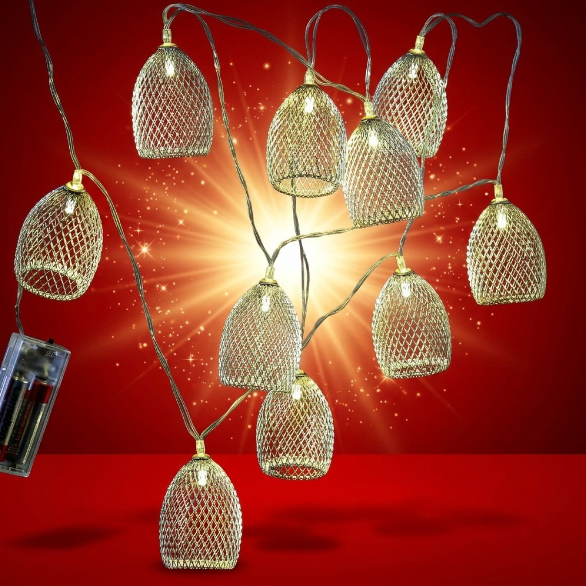LED Lichterkette GLAMOUR - 10 silberne Lampenschirmchen - L: 1,8m - Batteriebetrieb