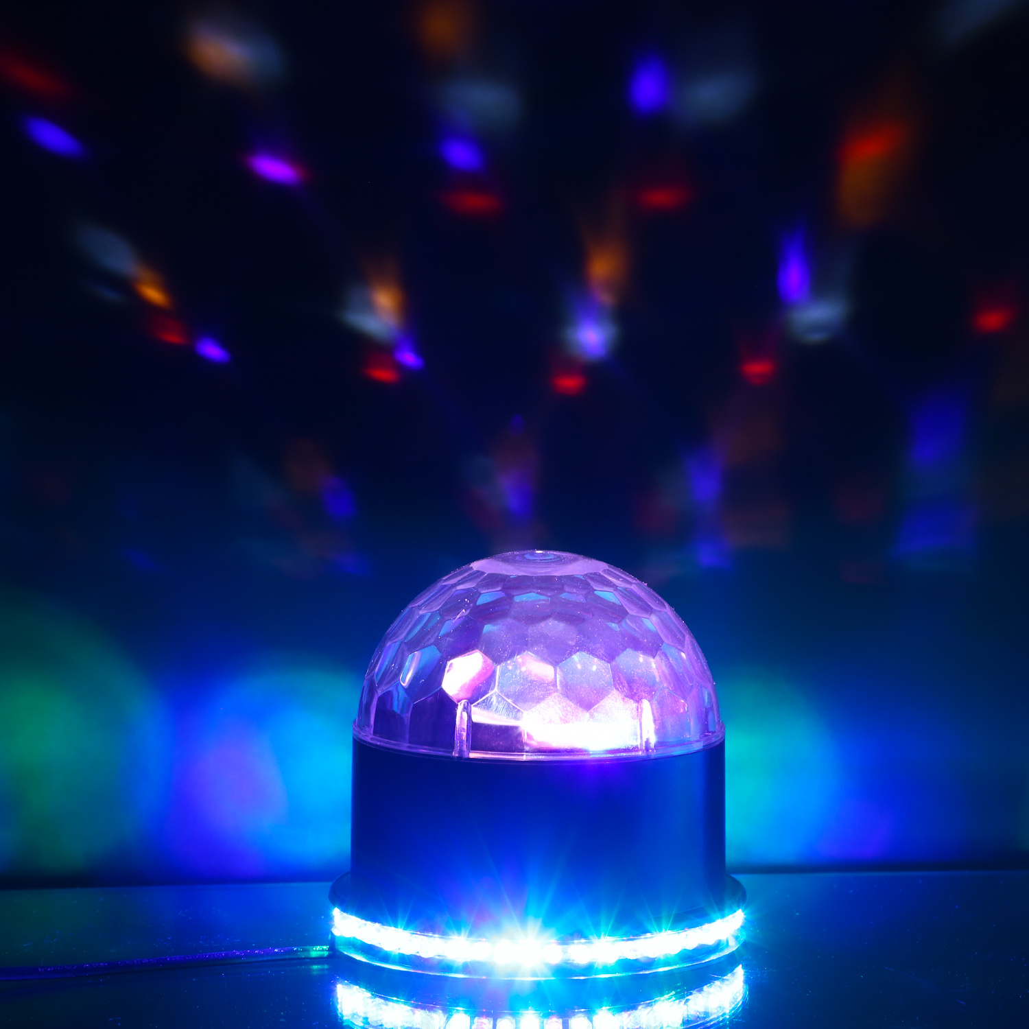 LED Party Discoeffekt SATURN - Strahleneffekt mit Lichtkranz