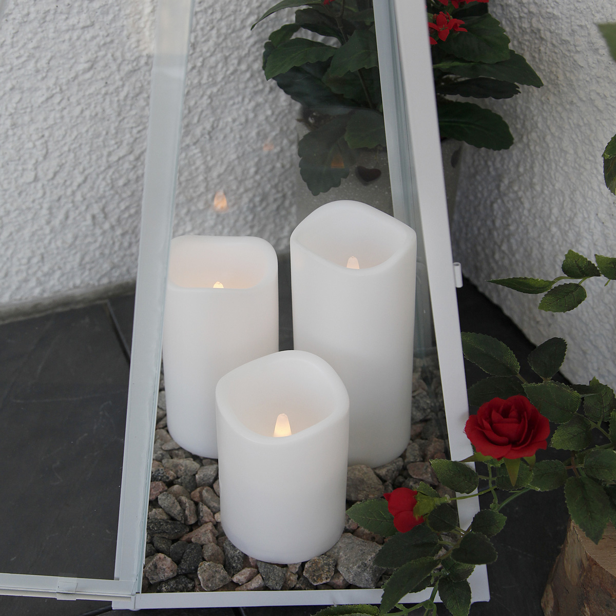 LED Stumpenkerze "Paul" - flackernde LED - H: 7,5cm - Batteriebetrieb - Timer - outdoor - weiß LED Stumpenkerze "Paul" - flackernde LED - H: 7,5cm - Batteriebetrieb - Timer - outdoor - weiß