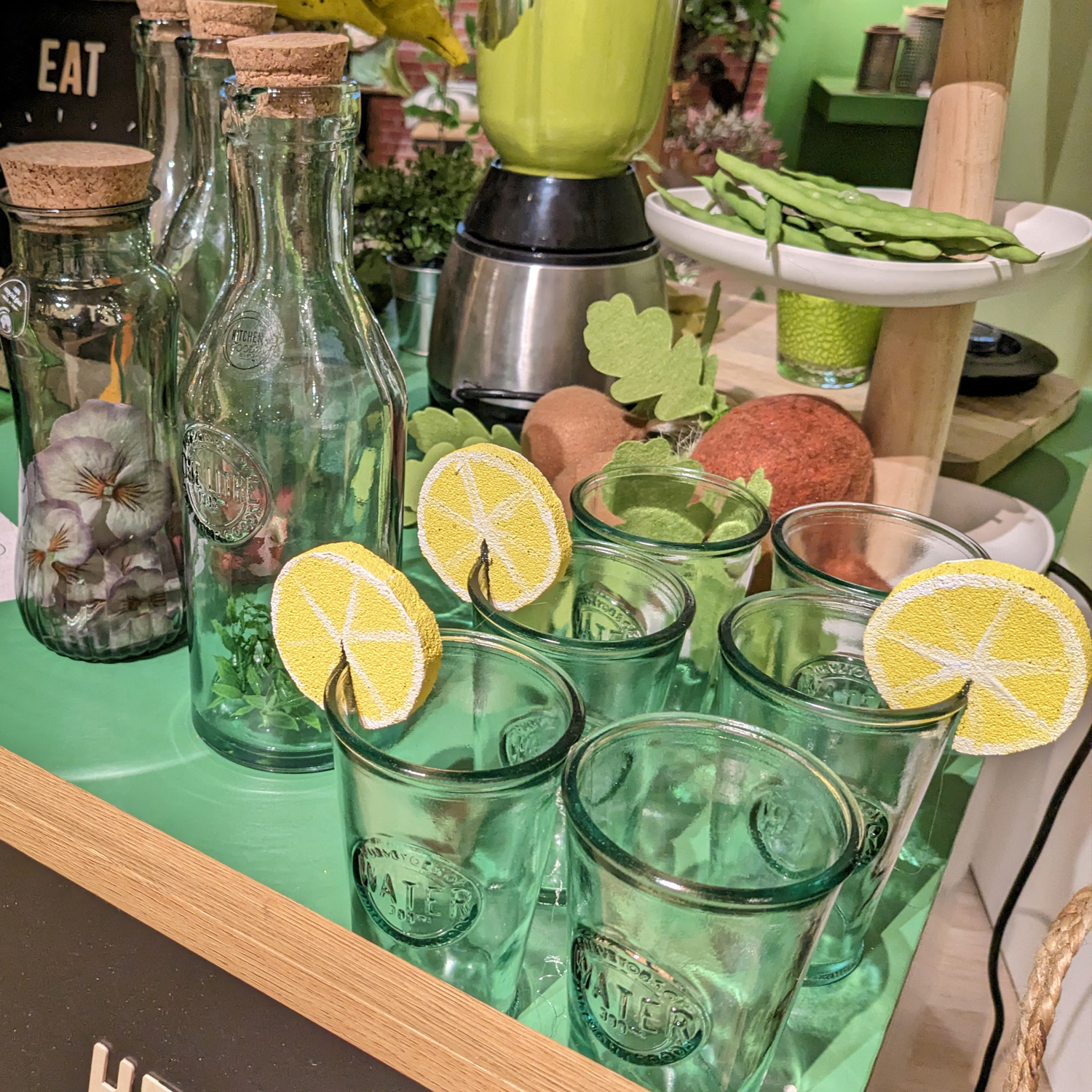 Gläser-Set - Karaffe und 4 Trinkgläser - lebensmittelecht - Glas - 5-teilig