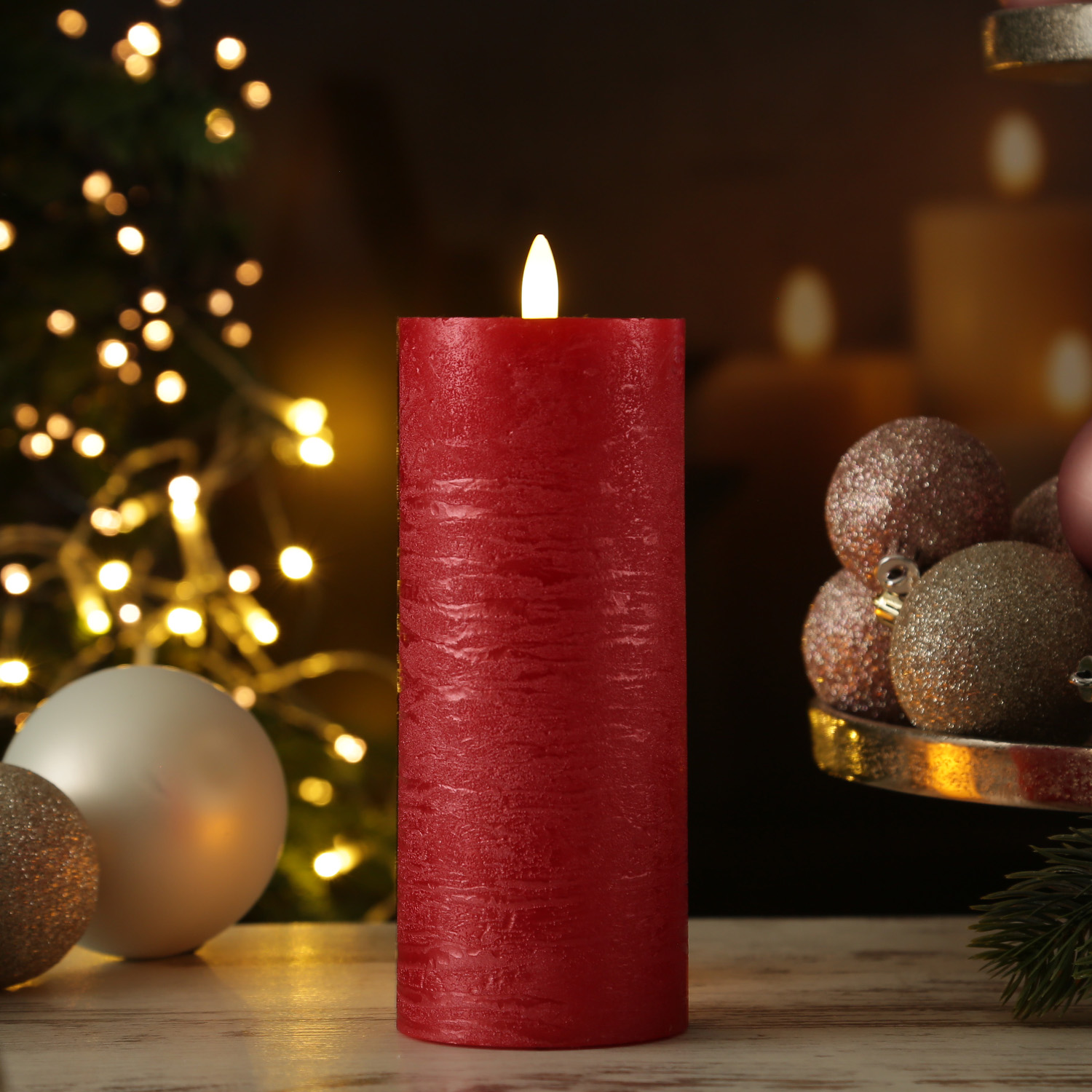 LED Kerze LINA - Rustik-Optik - Echtwachs - 3D Flamme - H: 19cm - D: 7cm - Timer - rot LED Kerze LINA - Rustik-Optik - Echtwachs - 3D Flamme - H: 19cm - D: 7cm - Timer - rot