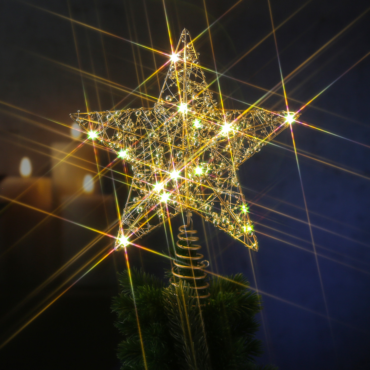 LED Weihnachtsbaumspitze Stern mit Perlen - 15 warmweiße LED - Batterie - Timer - H: 29cm - gold