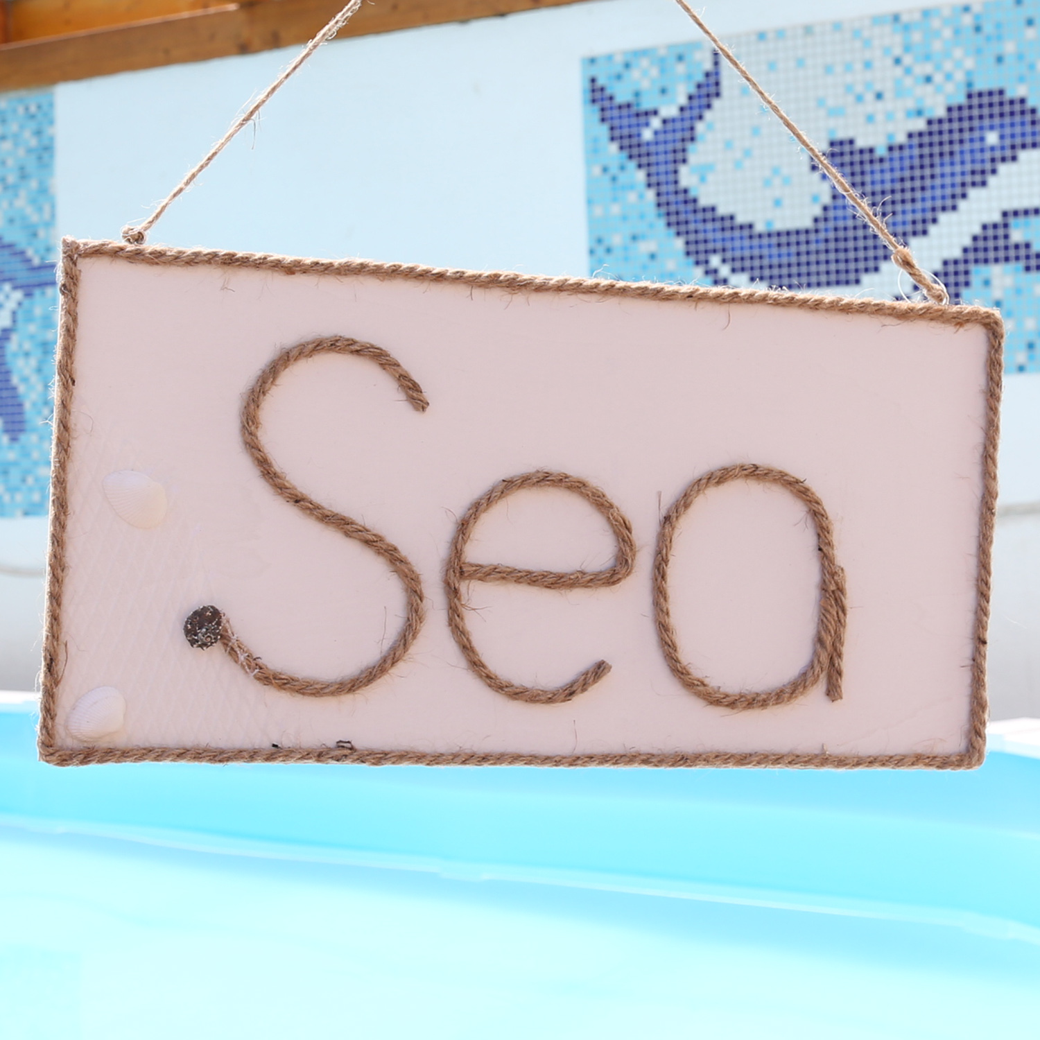 Wandschild SEA - Holzschild - Wanddeko - Schriftzug aus Juteseil - Seilhalterung - H: 20cm Wandschild SEA - Holzschild - Wanddeko - Schriftzug aus Juteseil - Seilhalterung - H: 20cm