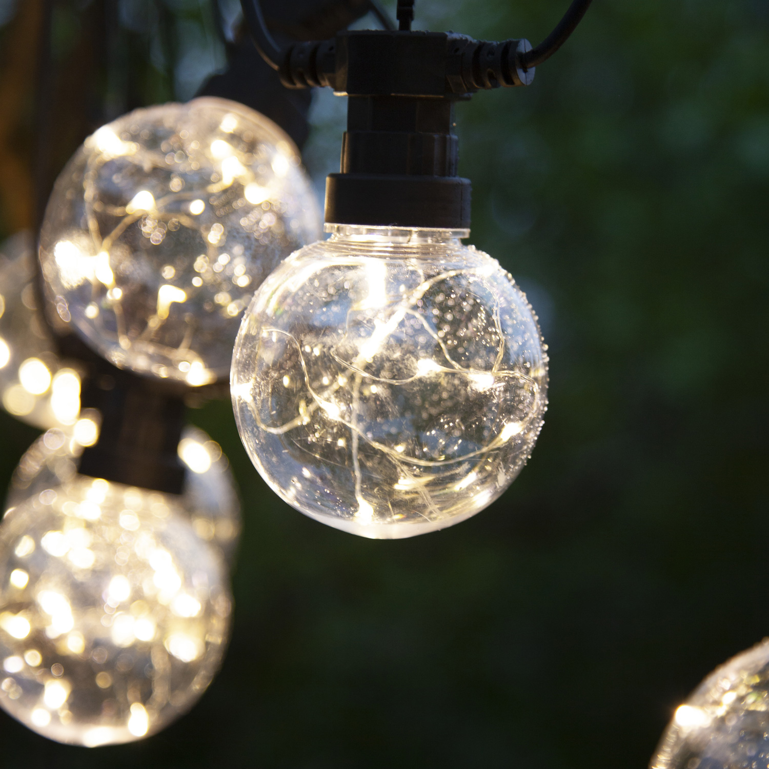 LED Party Lichterkette CIRCUS - 10 Kugeln mit je 10 Micro LED - 4,5m - inkl. Trafo - für Außen