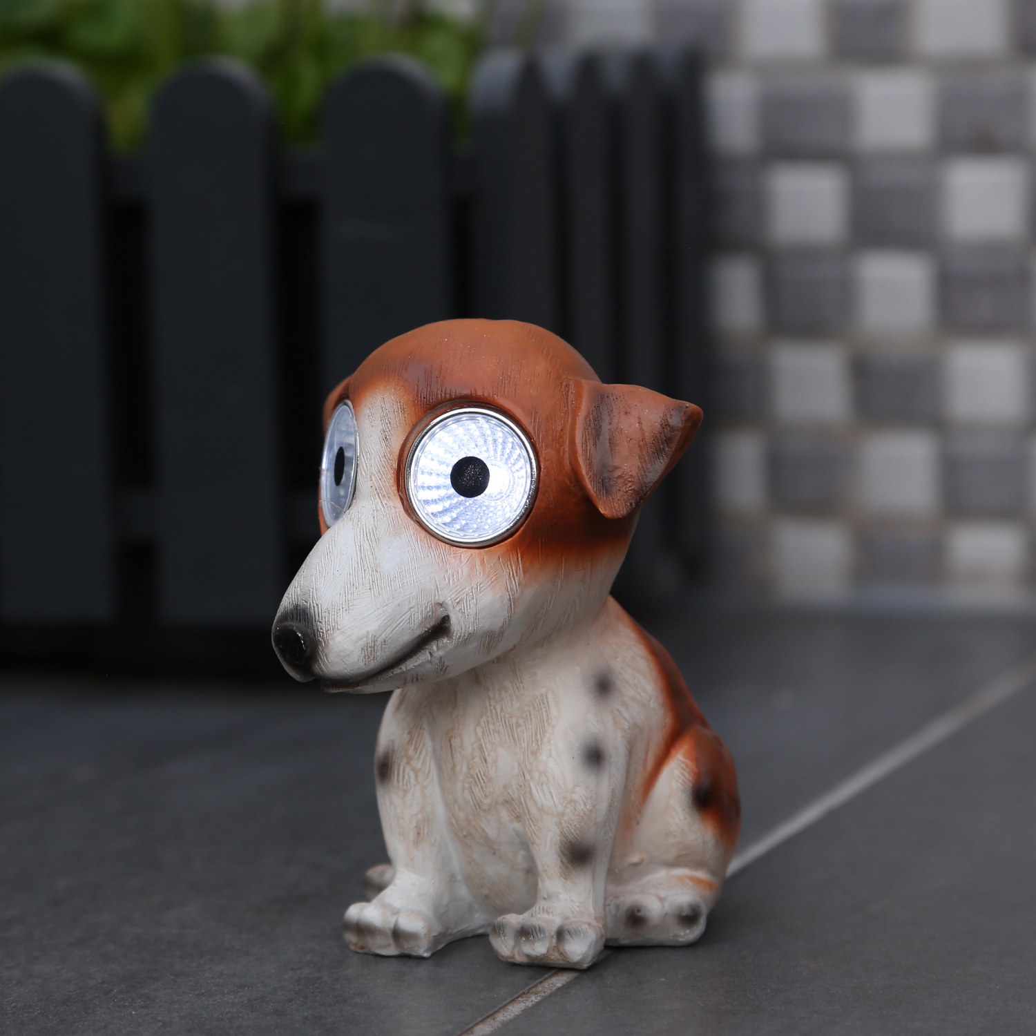 LED Solar Hund BALU - Gartenfigur - 2 kaltweiße LED - Dämmerungssensor - H: 12cm - braun, weiß