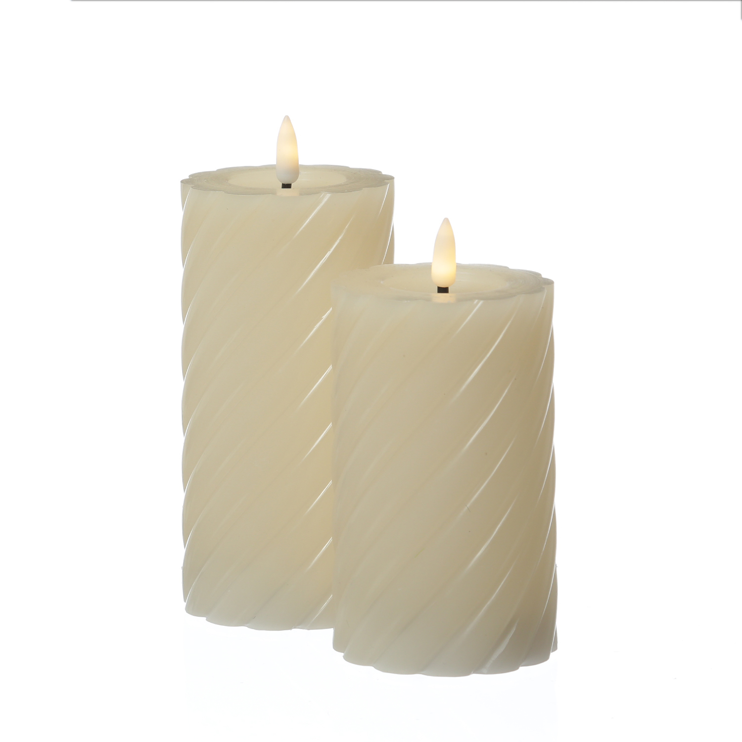 LED Stumpenkerze TWIST - Echtwachs - warmweiße 3D Flamme - H: 17,5cm - Batterie - Timer - creme LED Stumpenkerze TWIST - Echtwachs - warmweiße 3D Flamme - H: 17,5cm - Batterie - Timer - creme