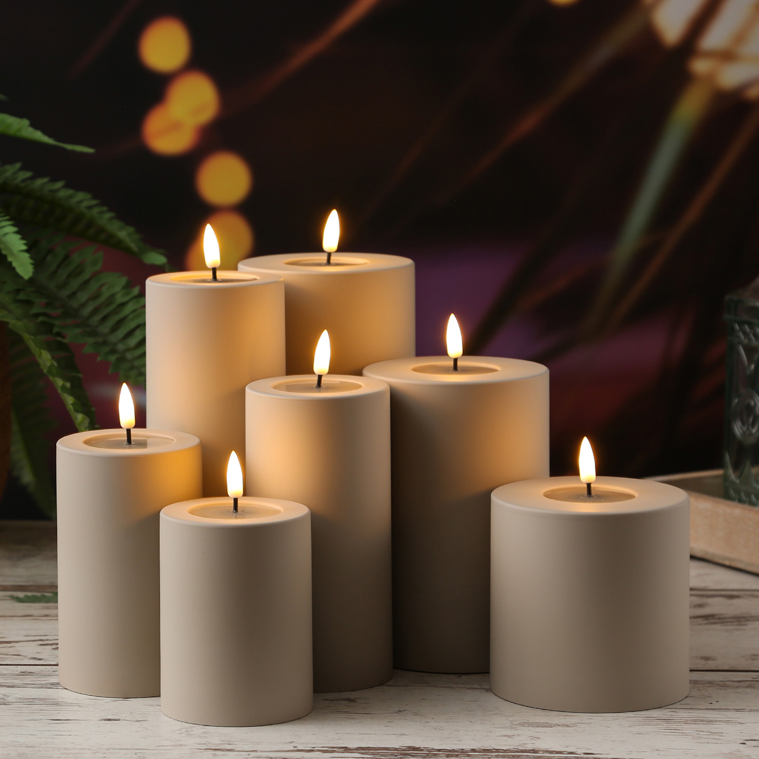 LED Stumpenkerze MIA - Kunststoff - 3D Flamme - H: 12,5cm - D: 7,5cm - für Außen - sand LED Stumpenkerze MIA - Kunststoff - 3D Flamme - H: 12,5cm - D: 7,5cm - für Außen - sand