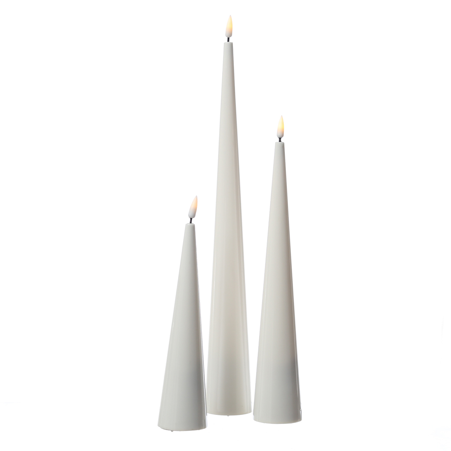 LED Kegelkerze LEA - Echtwachs - realistische 3D Flamme - H: 28cm - Batteriebetrieb - weiß LED Kegelkerze LEA - Echtwachs - realistische 3D Flamme - H: 28cm - Batteriebetrieb - weiß