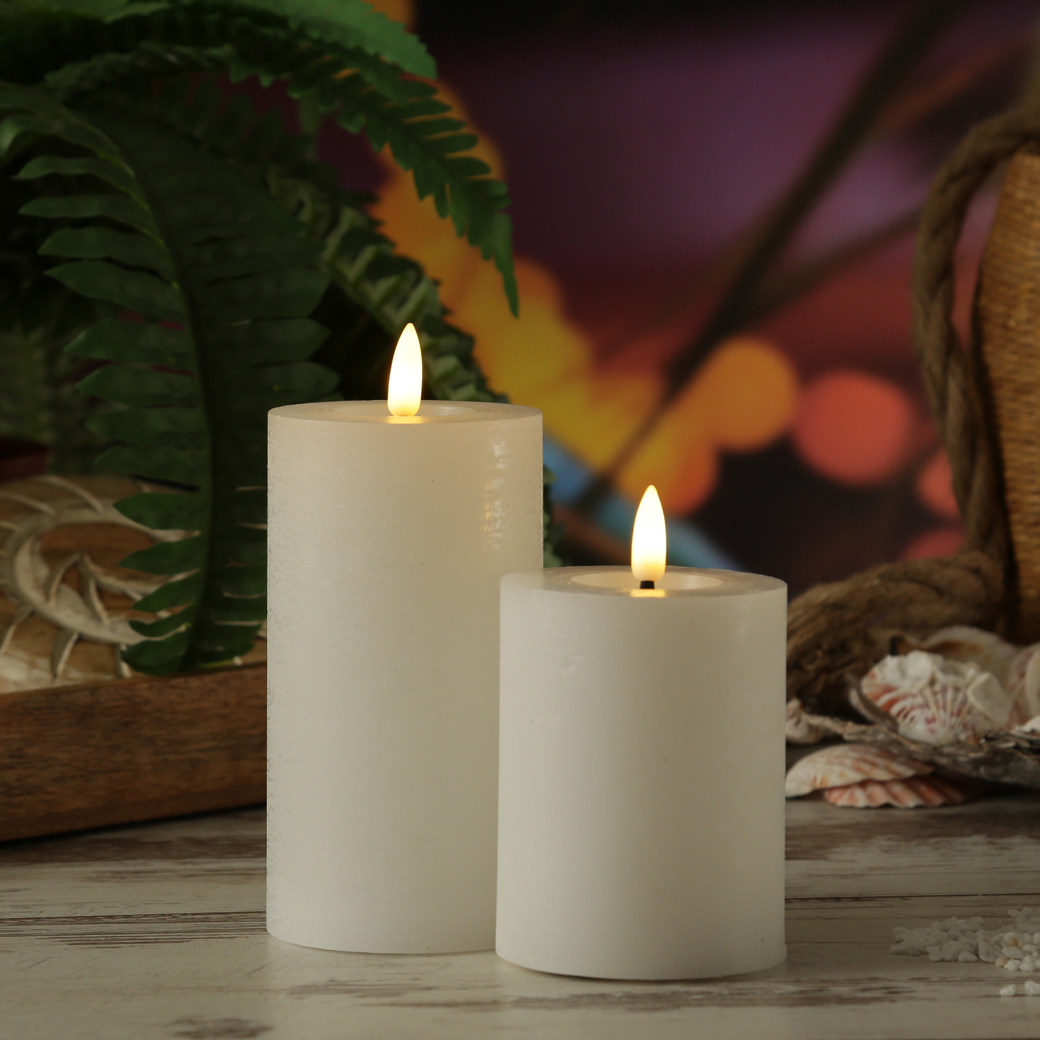 LED Kerze LINA - Rustik-Optik - Echtwachs - 3D Flamme - H- 11cm - D- 7cm - Batterie - Timer - weiss LED Kerze LINA - Rustik-Optik - Echtwachs - 3D Flamme - H- 11cm - D- 7cm - Batterie - Timer - weiss