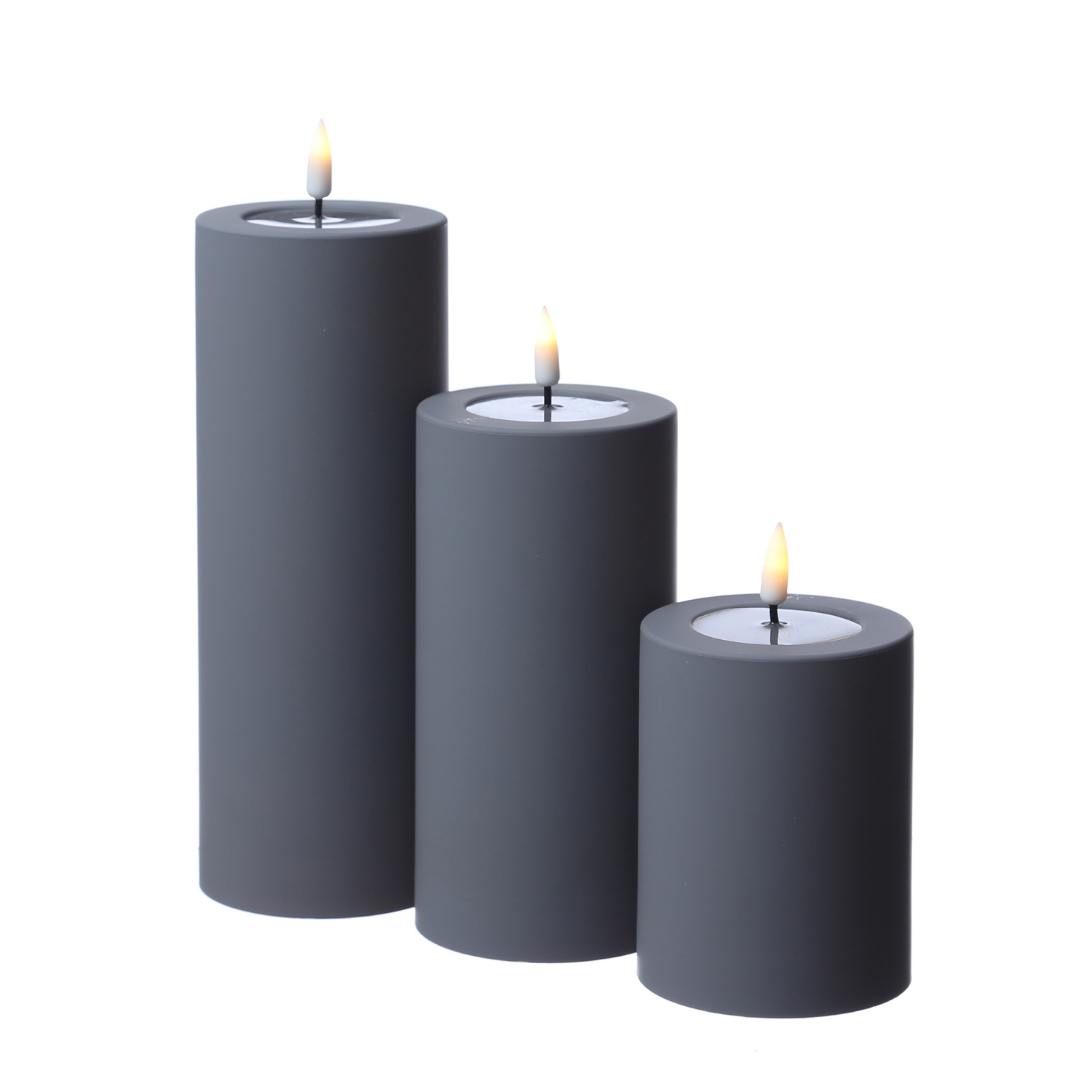 LED Stumpenkerze MIA - Kunststoff - realistische 3D Flamme - H: 20cm - outdoor - grau LED Stumpenkerze MIA - Kunststoff - realistische 3D Flamme - H: 20cm - outdoor - grau