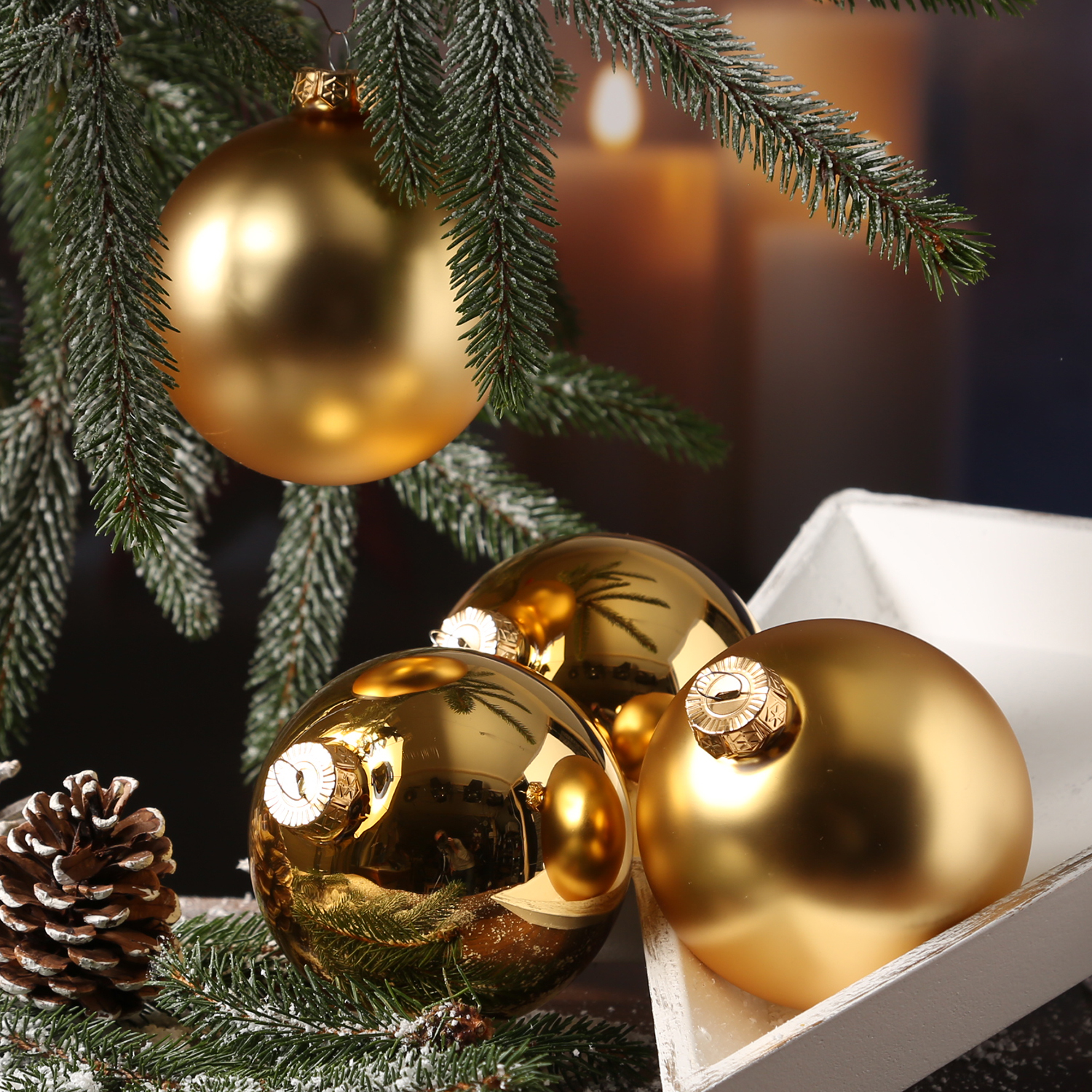 Christbaumkugel - Weihnachtsbaumkugel - bruchfest - D: 10cm - glänzend und matt - gold - 4er Set Christbaumkugel - Weihnachtsbaumkugel - bruchfest - D: 10cm - glänzend und matt - gold - 4er Set