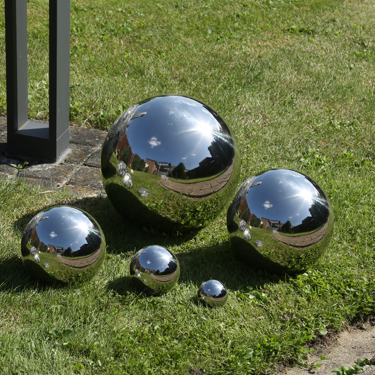 Dekokugel - Edelstahlkugel - Schwimmkugel - D: 20cm - glänzend Dekokugel - Edelstahlkugel - Schwimmkugel - D: 20cm - glänzend