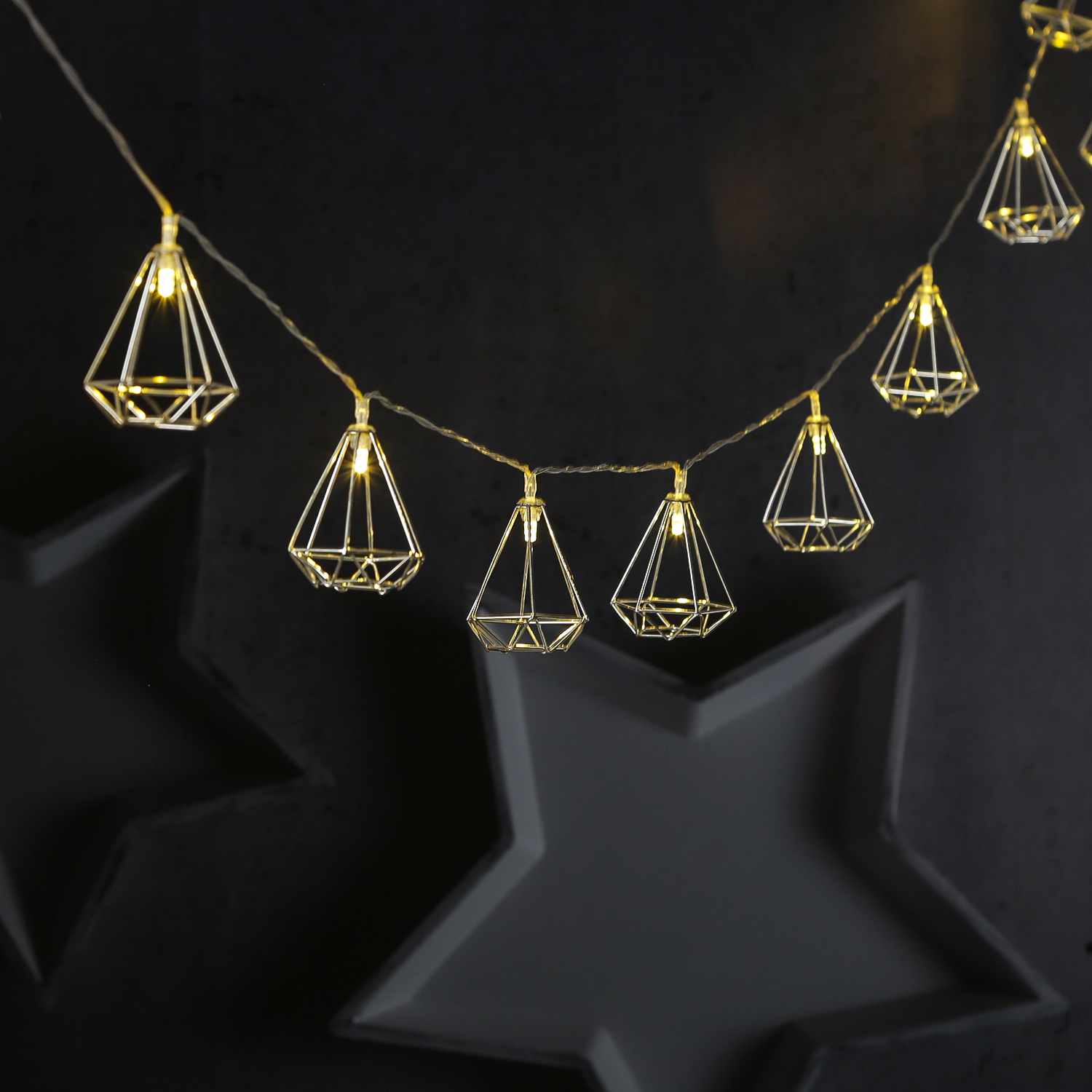 LED Lichterkette DIAMANT - 10 kleine beleuchtete Diamanten - Batterie - L: 1,6m - silber