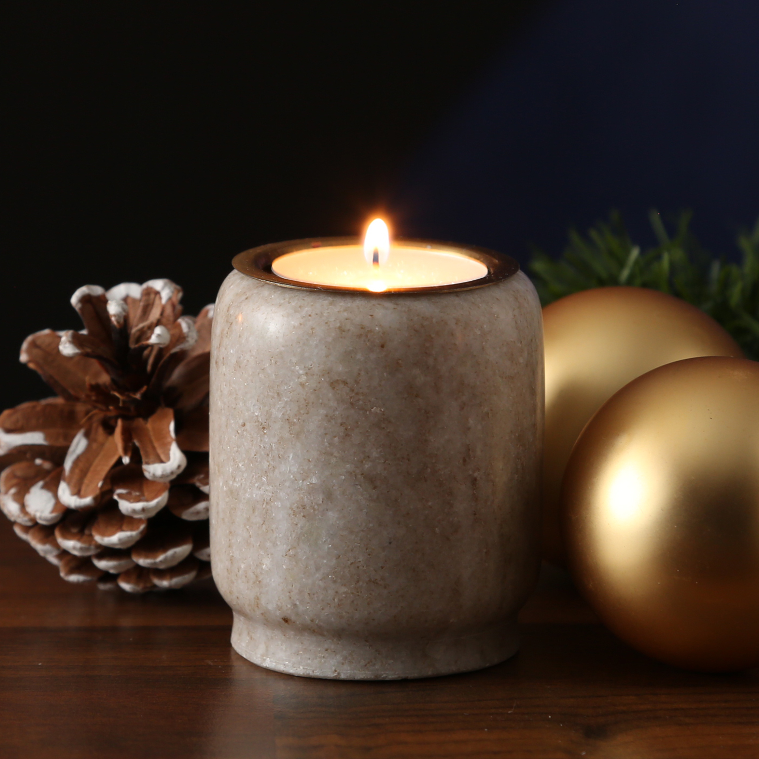 Teelichthalter Marmor - für Teelichter oder LED Teelichter - H: 7cm - D: 6cm - braun Teelichthalter Marmor - für Teelichter oder LED Teelichter - H: 7cm - D: 6cm - braun
