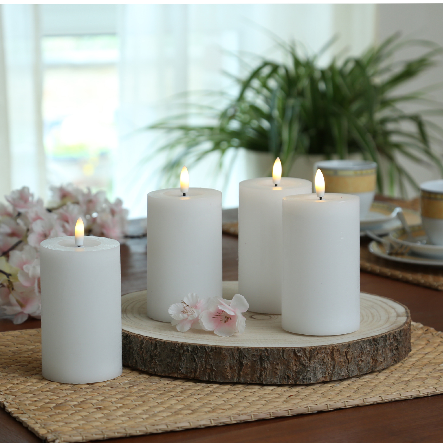 LED Kerzenset LINA - Rustik-Optik - Echtwachs - H: 11cm - D: 7cm - Timer - weiß - 4er Set