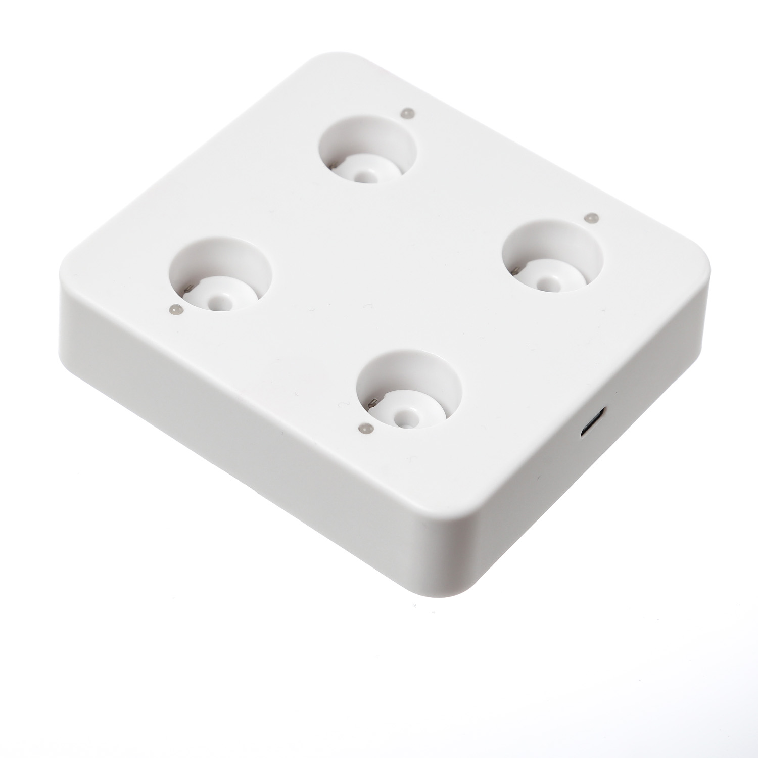 LED Stabkerzen LISA - Echtwachs - mit Ladestation - inkl. Fernbedienung - H: 25cm - creme - 4er Set