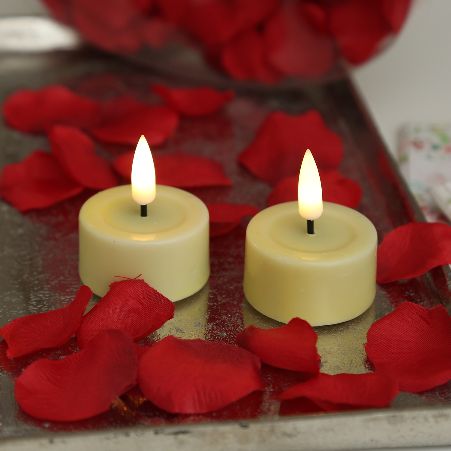 LED Teelichter MIA - Echtwachs - realistische 3D Flamme - D: 4,1cm - Batteriebetrieb - gelb - 2 Stk LED Teelichter MIA - Echtwachs - realistische 3D Flamme - D: 4,1cm - Batteriebetrieb - gelb - 2 Stk