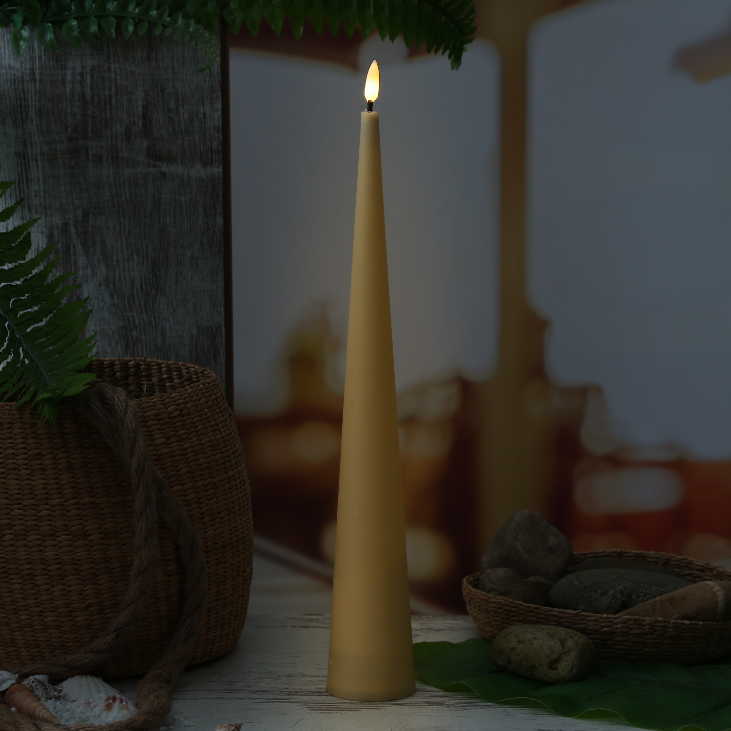 LED Kegelkerze - Kunststoff - realistische 3D Flamme - H: 35cm - Timer - für Außen - creme LED Kegelkerze - Kunststoff - realistische 3D Flamme - H: 35cm - Timer - für Außen - creme