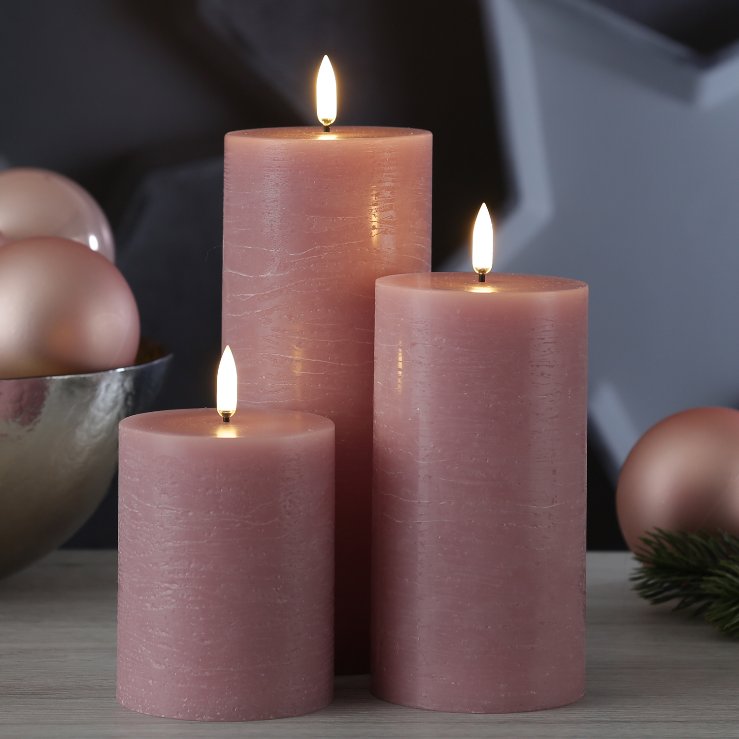 LED Kerze PIA - Rustik-Optik - Echtwachs - H: 20cm - D: 7,8cm - Timer - bis zu 1000 Std. - rosa LED Kerze PIA - Rustik-Optik - Echtwachs - H: 20cm - D: 7,8cm - Timer - bis zu 1000 Std. - rosa