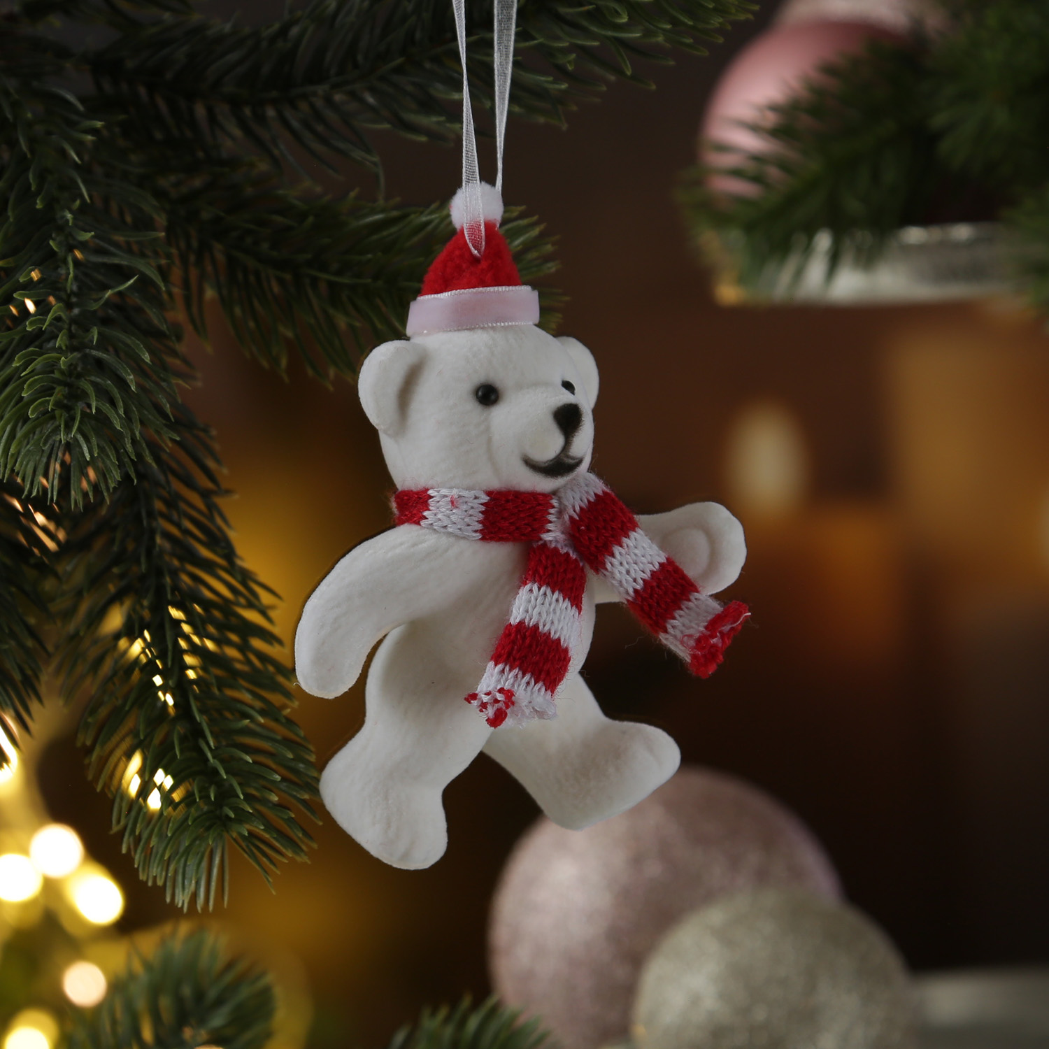 Weihnachtsbaumschmuck Bärchen mit Schal und Mütze - Christbaumschmuck - Kunststoff - H: 11cm