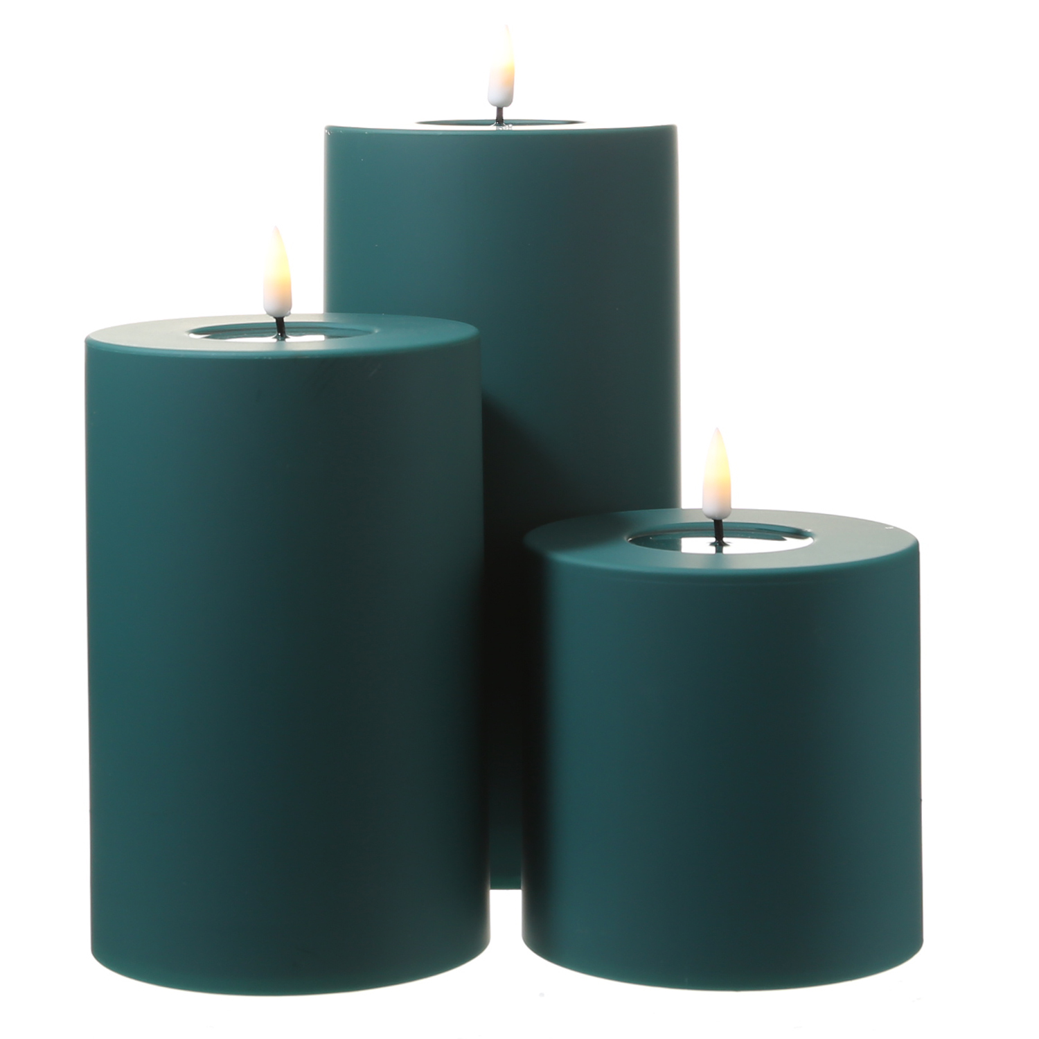 LED Stumpenkerze MIA - Kunststoff - realistische 3D Flamme - H: 15cm - f. Außen - dunkelgrün LED Stumpenkerze MIA - Kunststoff - realistische 3D Flamme - H: 15cm - f. Außen - dunkelgrün
