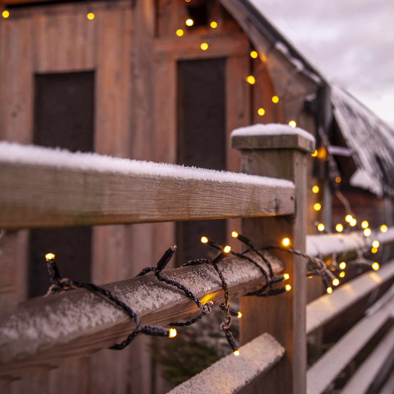 System 24 - LED Lichterkette 5m - koppelbar - Erweiterung - 49 warmweiße LED - exkl. Trafo