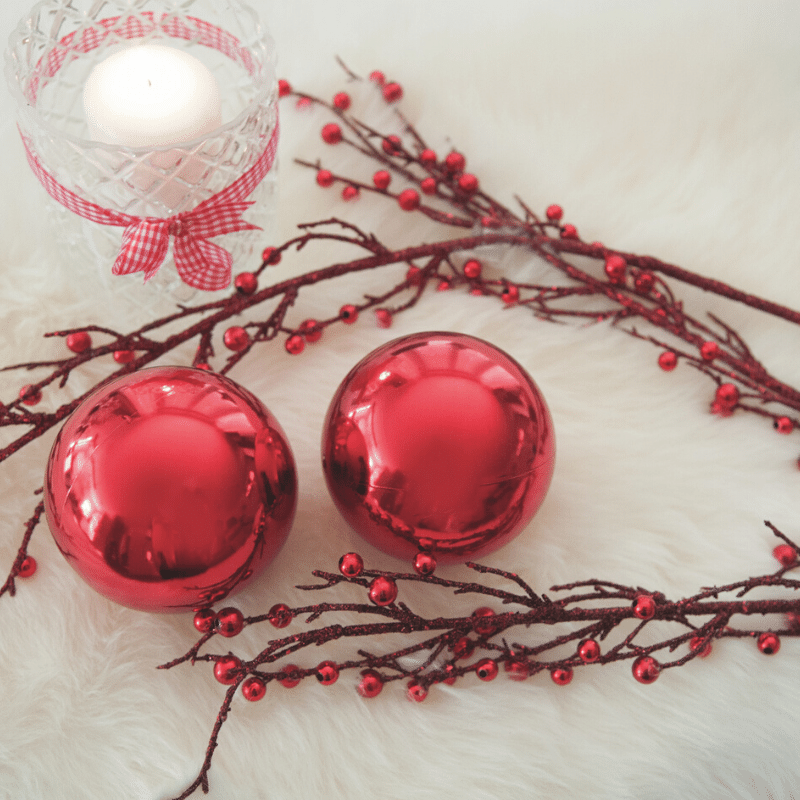Dekokugeln rot - Weihnachtskugeln - für Innen und Außen - 4er Set - rot Dekokugeln rot - Weihnachtskugeln - für Innen und Außen - 4er Set - rot