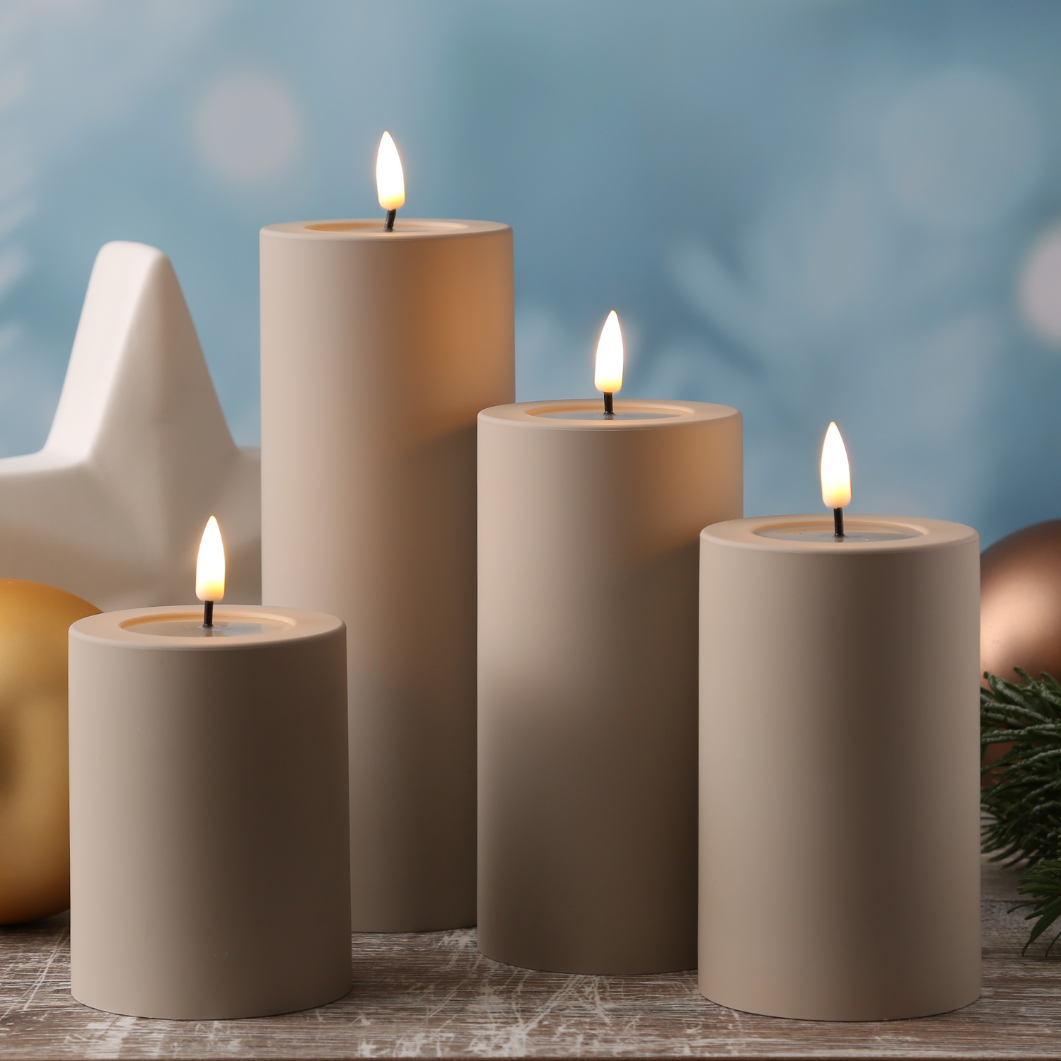 LED Stumpenkerze MIA - Kunststoff - 3D Flamme - H: 20cm - D: 7,5cm - für Außen - sand