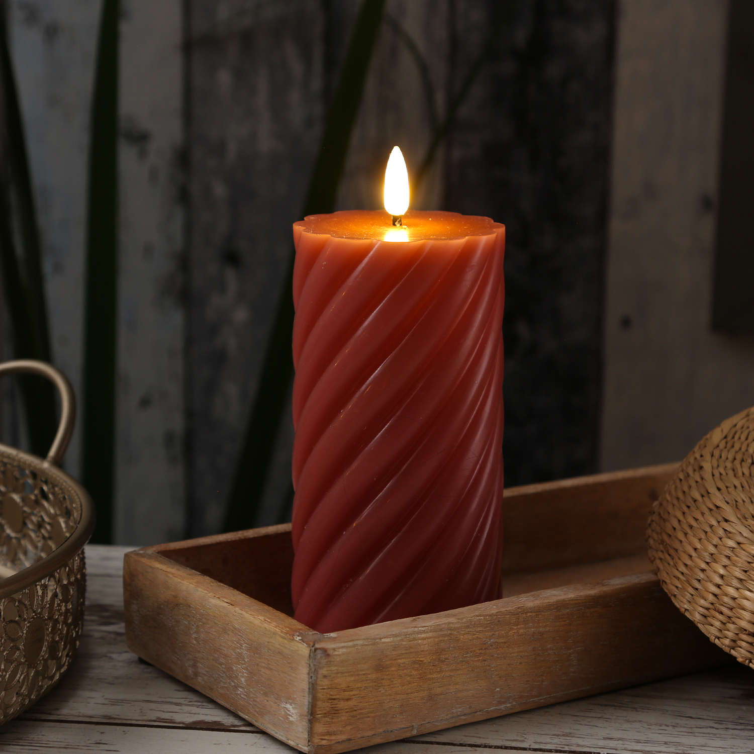 LED Stumpenkerze SWIRL - Echtwachs - warmweiße 3D Flamme - H: 17,5cm - Batterie - Timer - altrosa LED Stumpenkerze SWIRL - Echtwachs - warmweiße 3D Flamme - H: 17,5cm - Batterie - Timer - altrosa