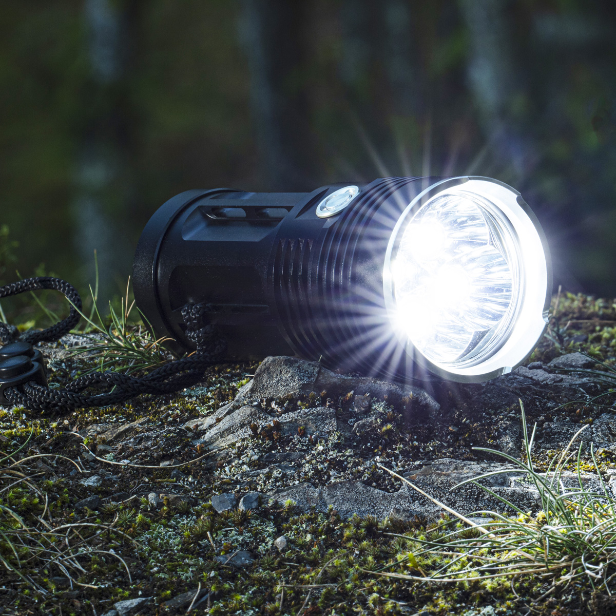LED Handlampe - kaltweiße LED - 1000lm - 13,5 x 5,9 x 5,1cm