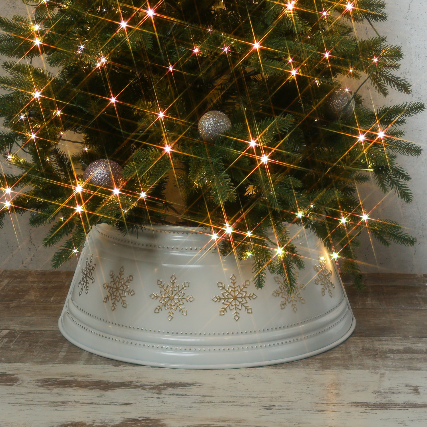 Weihnachtsbaumrock mit Schneeflocken - Abdeckung für Baumständer - D: 70cm - 2-teilig - weiß, gold Weihnachtsbaumrock mit Schneeflocken - Abdeckung für Baumständer - D: 70cm - 2-teilig - weiß, gold