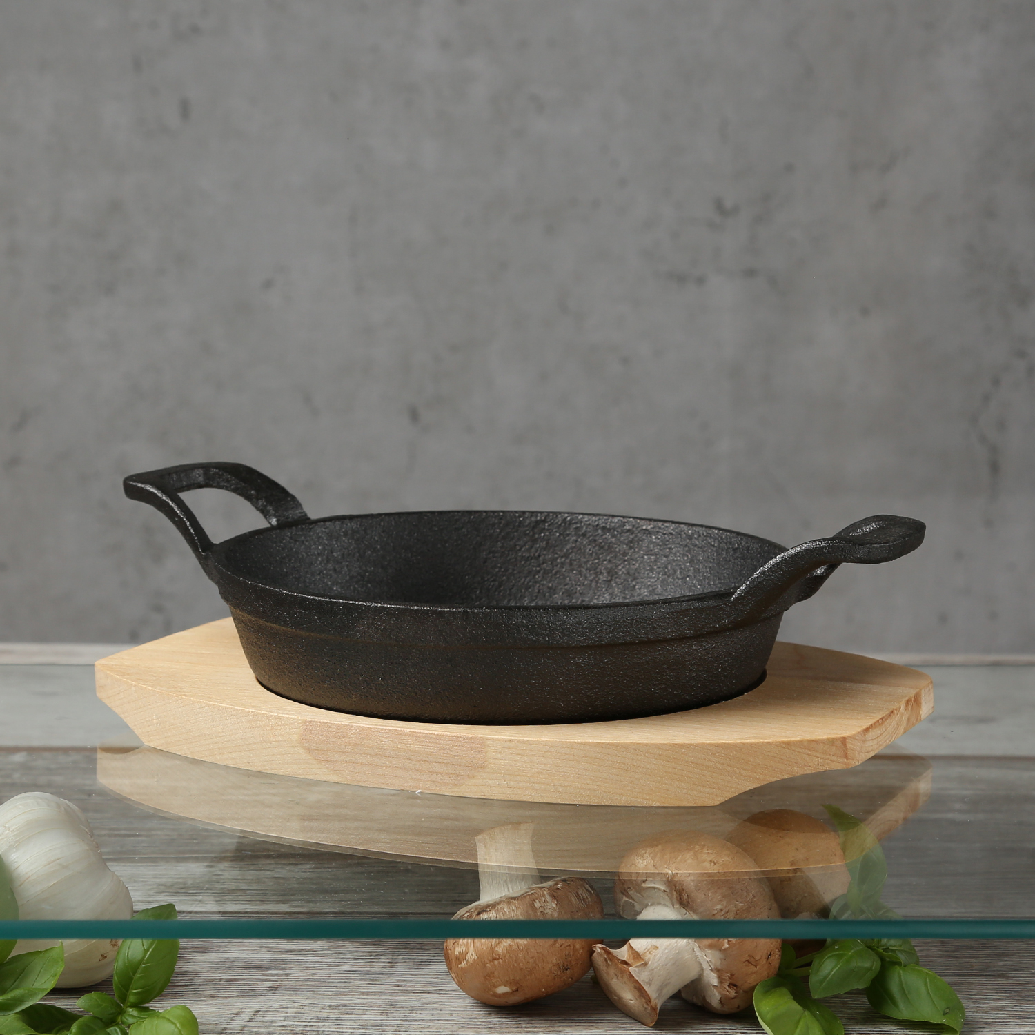 Feuerpfännchen Ø 15 cm mit 2 Henkel - Gusspfanne aus hochwertigem Gusseisen - Servierpfanne Feuerpfännchen Ø 15 cm mit 2 Henkel - Gusspfanne aus hochwertigem Gusseisen - Servierpfanne