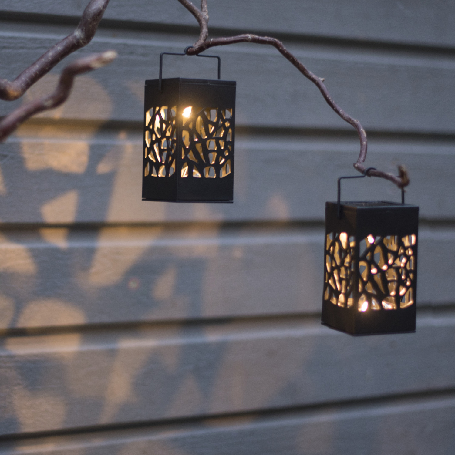 LED Solar Laternen Izola - zum Hängen o. Stellen - warmweiße LED - H: 11cm - Lichtsensor - 3er Set LED Solar Laternen Izola - zum Hängen o. Stellen - warmweiße LED - H: 11cm - Lichtsensor - 3er Set