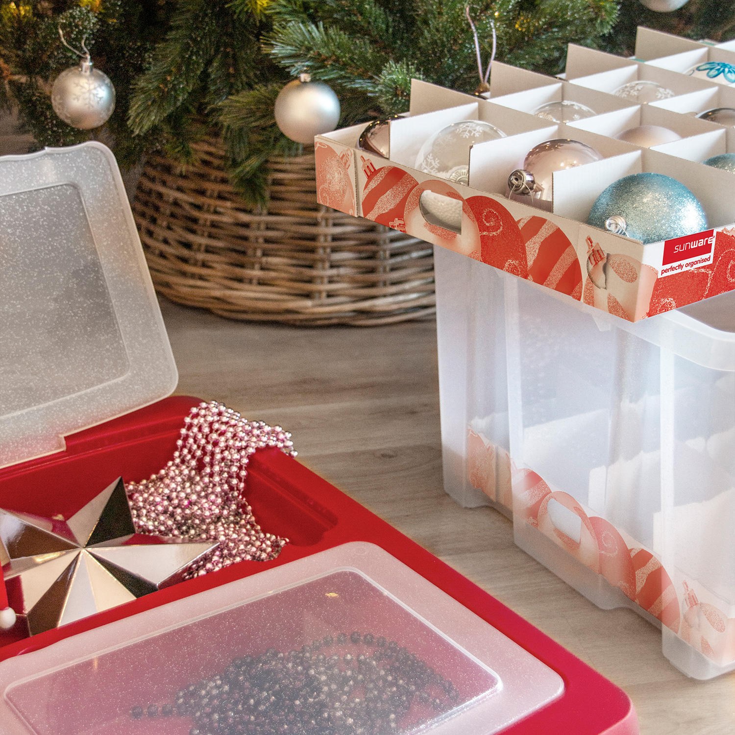 Weihnachtskugelbox NESTA 40 - mit Trays für 40 Kugeln Weihnachtskugelbox NESTA 40 - mit Trays für 40 Kugeln