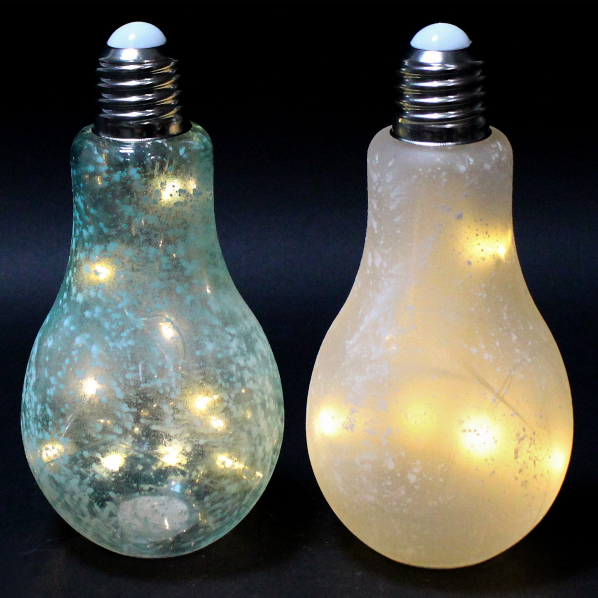 LED Glühbirne mit Lichterkette zum Stellen - H: 22cm, D: 11cm - Batteriebetrieb - weiß gefrostet LED Glühbirne mit Lichterkette zum Stellen - H: 22cm, D: 11cm - Batteriebetrieb - weiß gefrostet