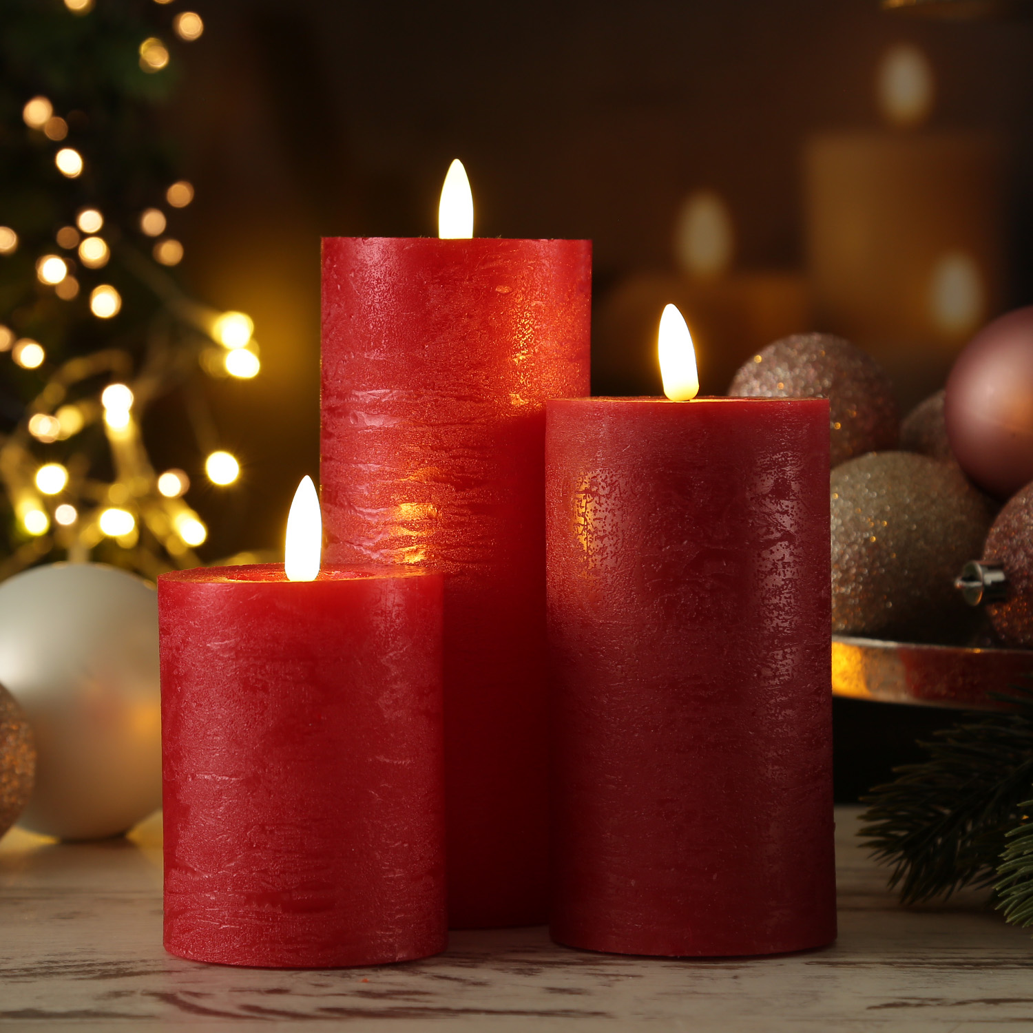 LED Kerze LINA - Rustik-Optik - Echtwachs - 3D Flamme - H: 15cm - D: 7cm - Batterie - Timer - rot